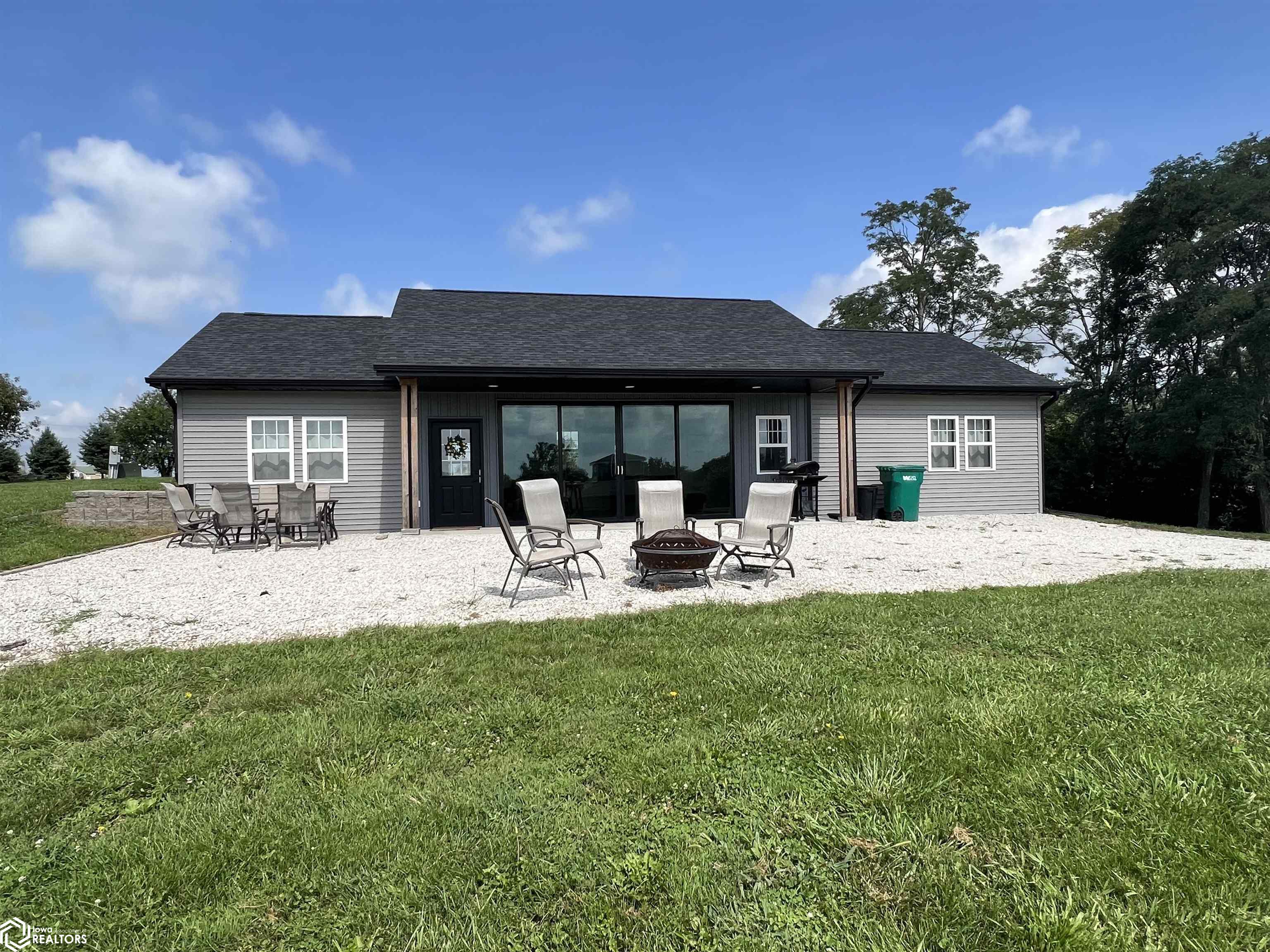 1261 Green Acres Drive, Ellston, Iowa image 2
