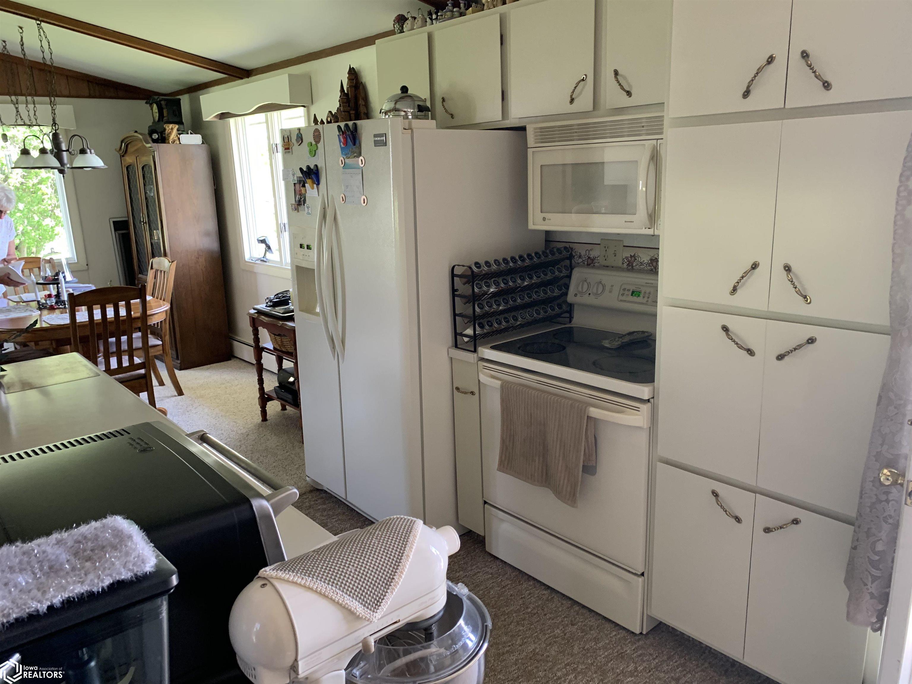 2143 Meekers Landing Road, Oakville, Iowa image 8