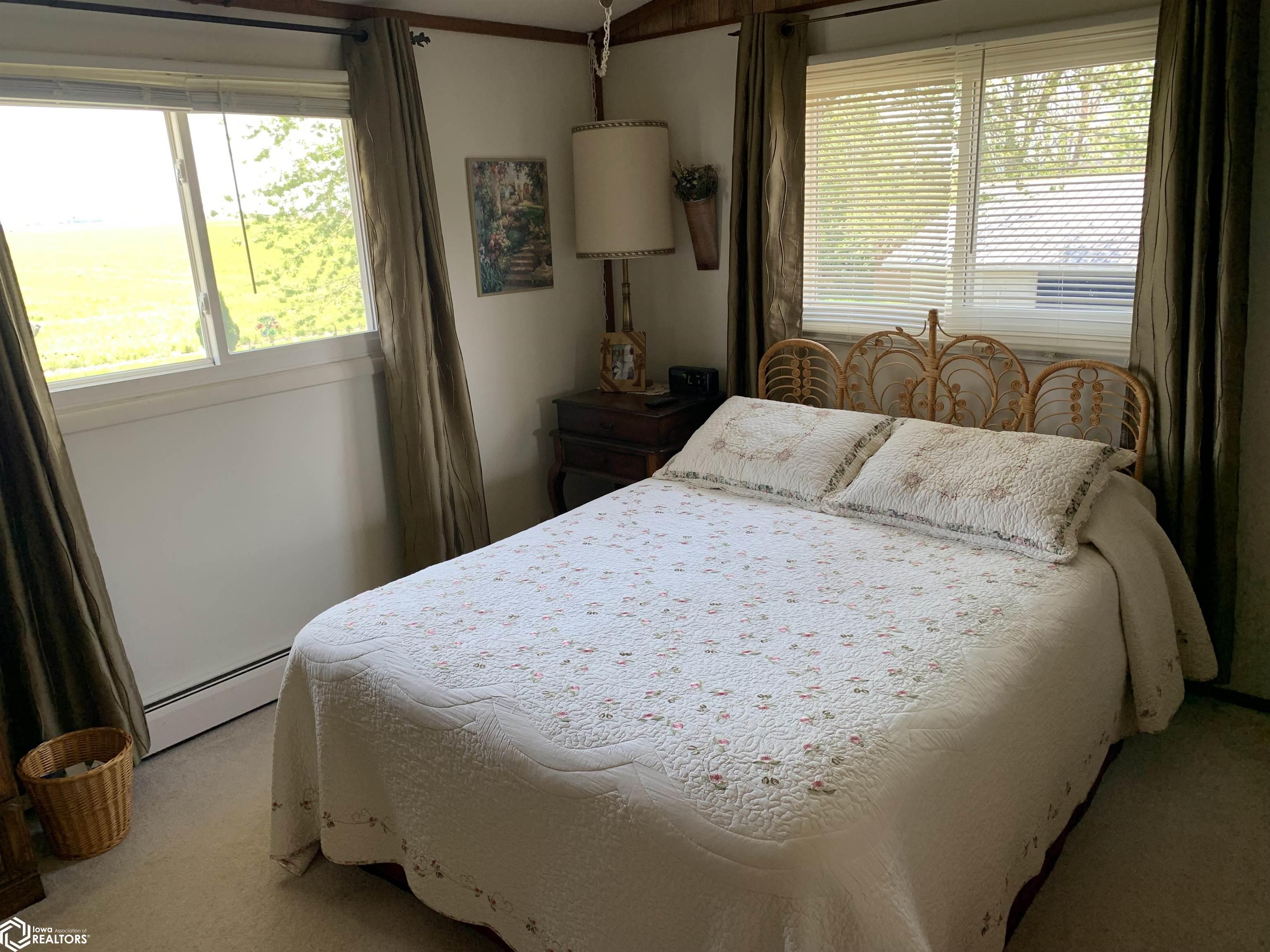 2143 Meekers Landing Road, Oakville, Iowa image 9