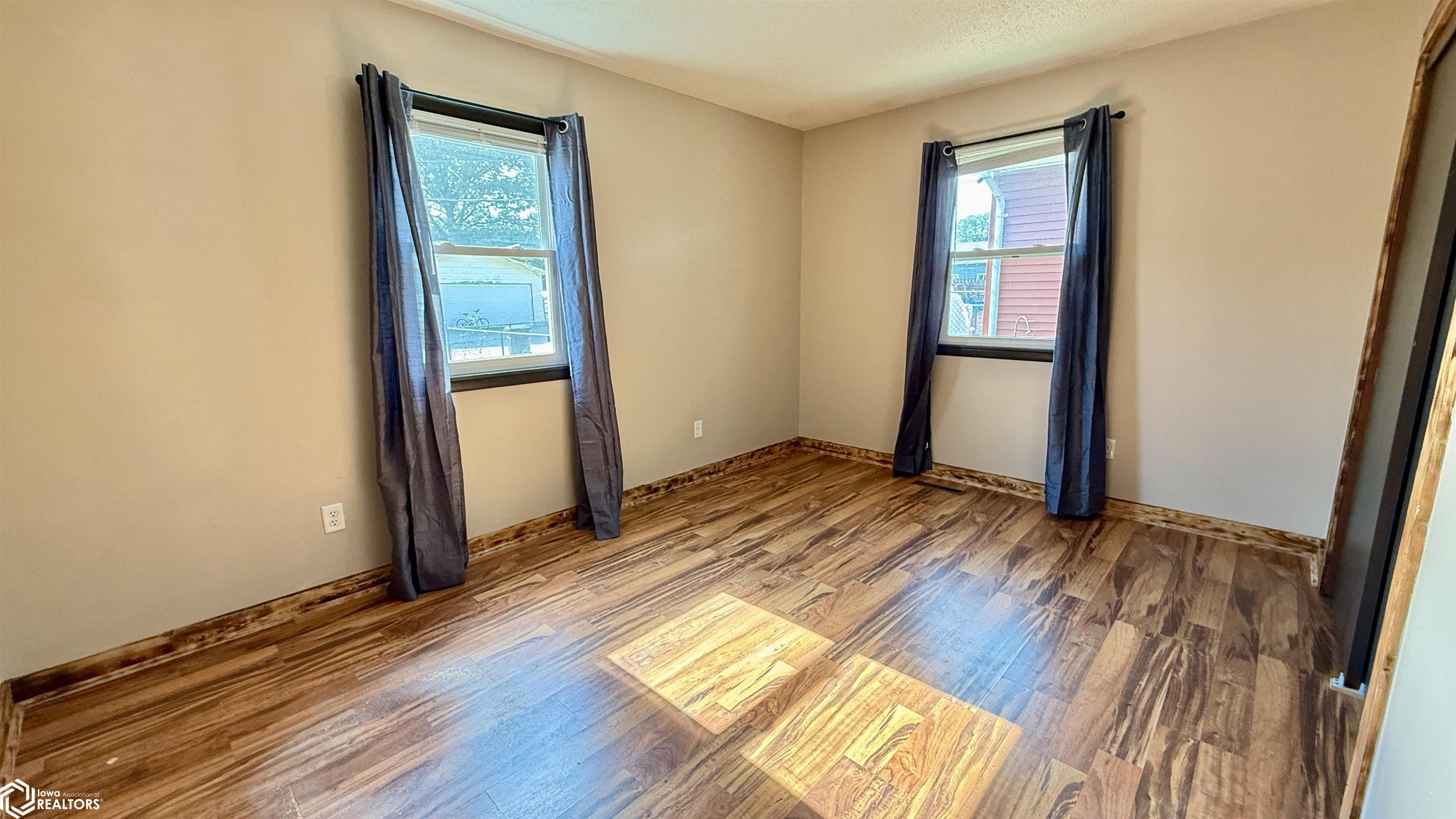 811 Curran Street, Burlington, Iowa image 14