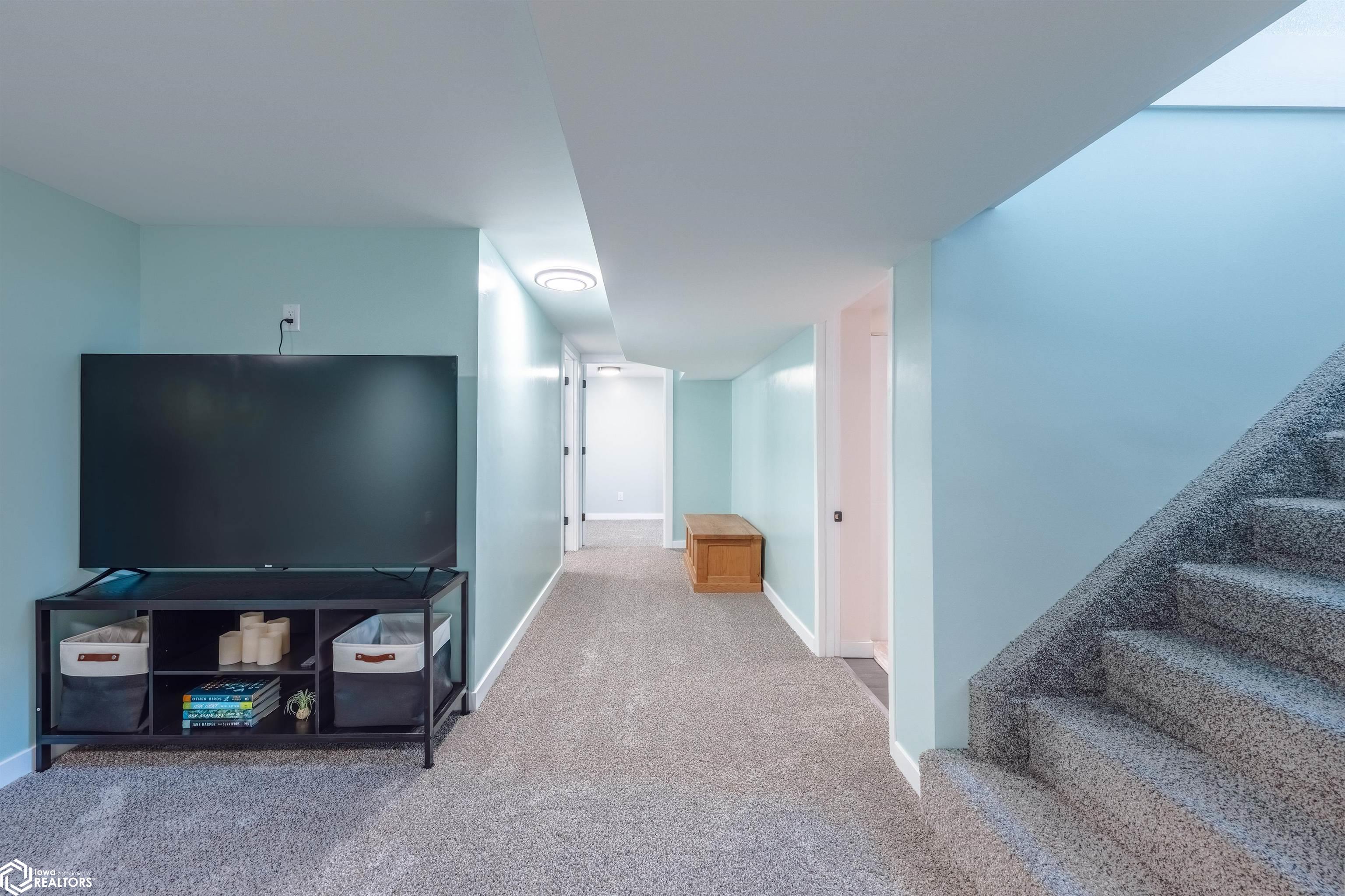 915 Maplecrest Drive, Harlan, Iowa image 20