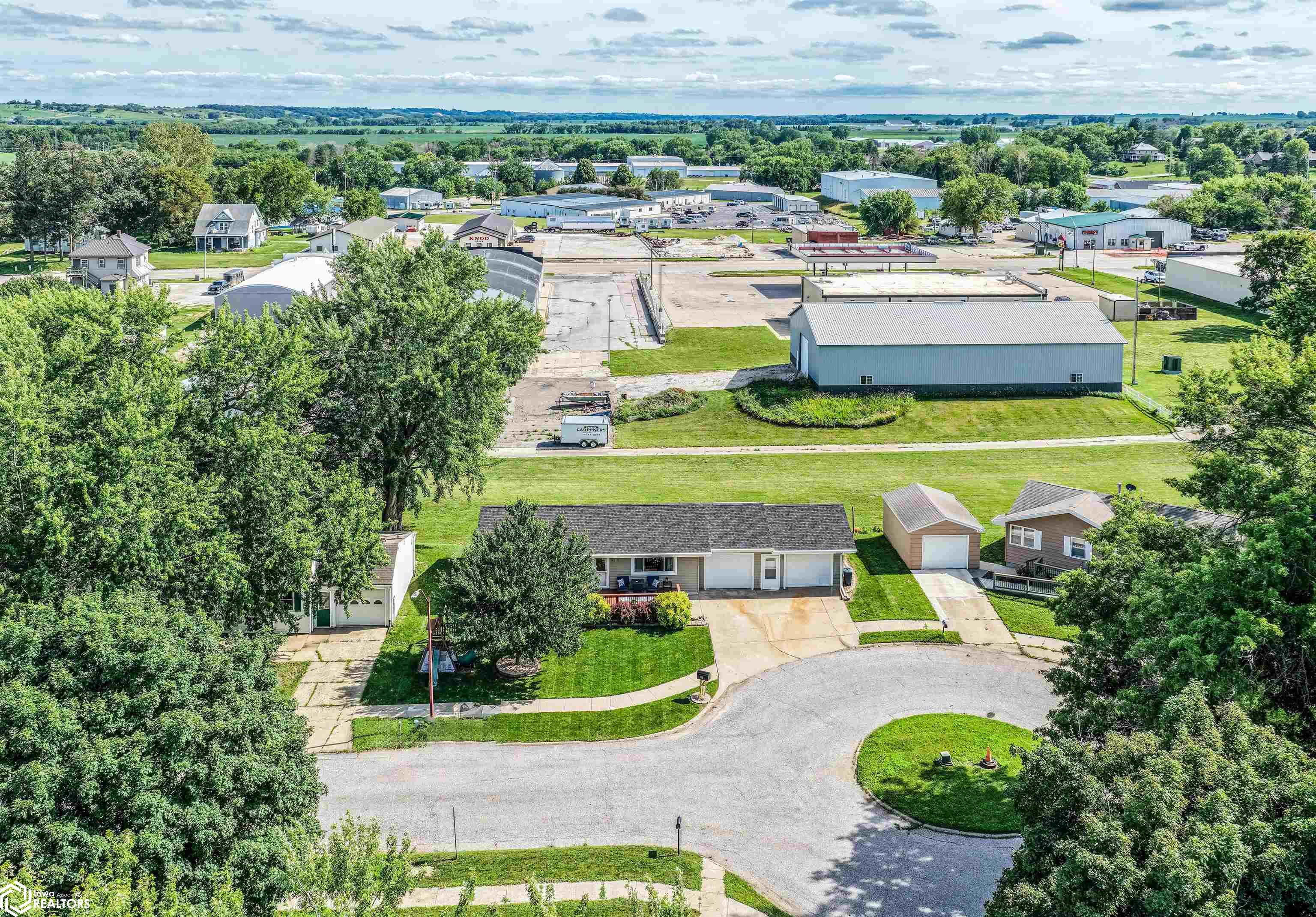 915 Maplecrest Drive, Harlan, Iowa image 29
