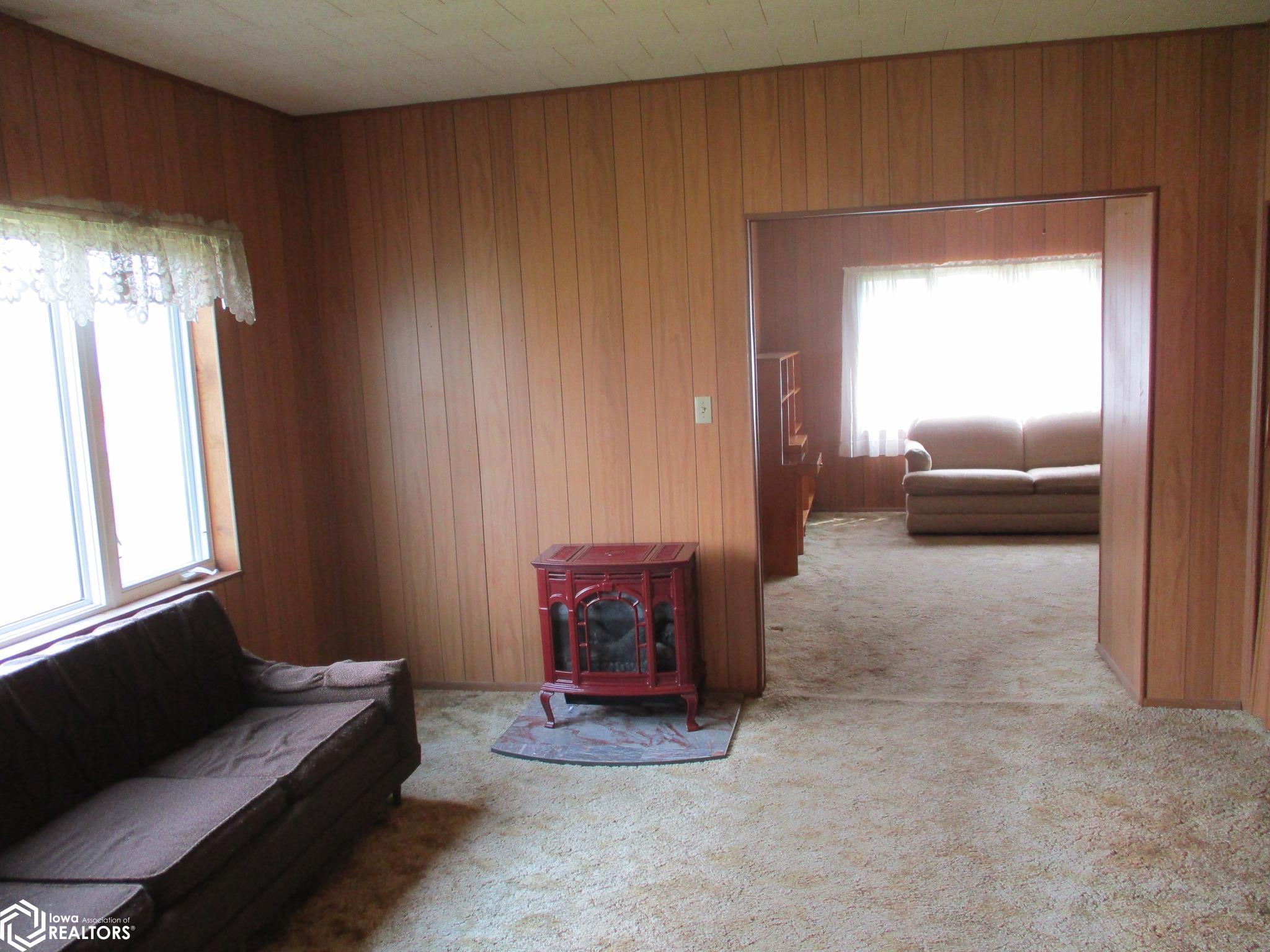 1008 Wilson Street, Dysart, Iowa image 12