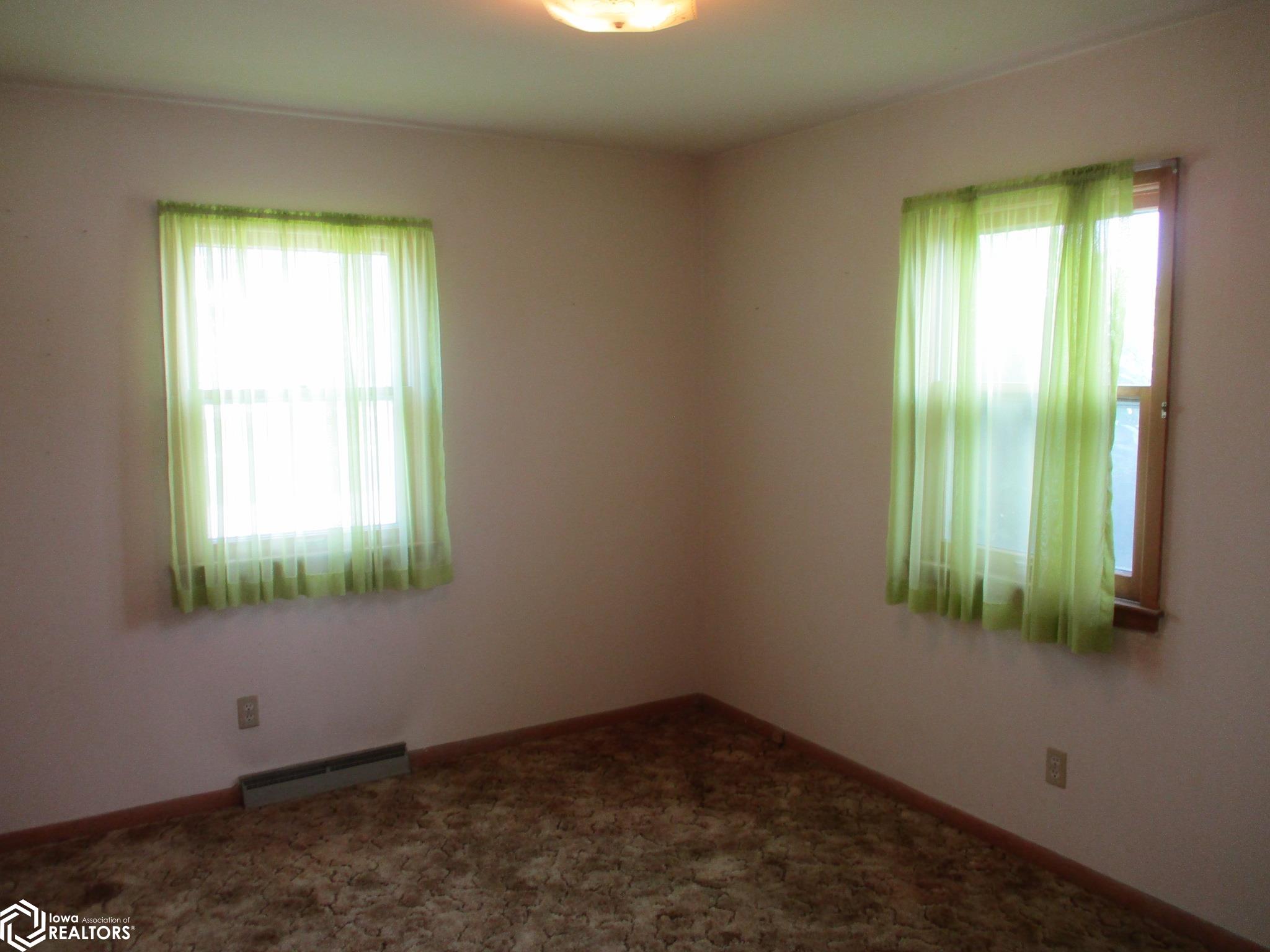 1008 Wilson Street, Dysart, Iowa image 13