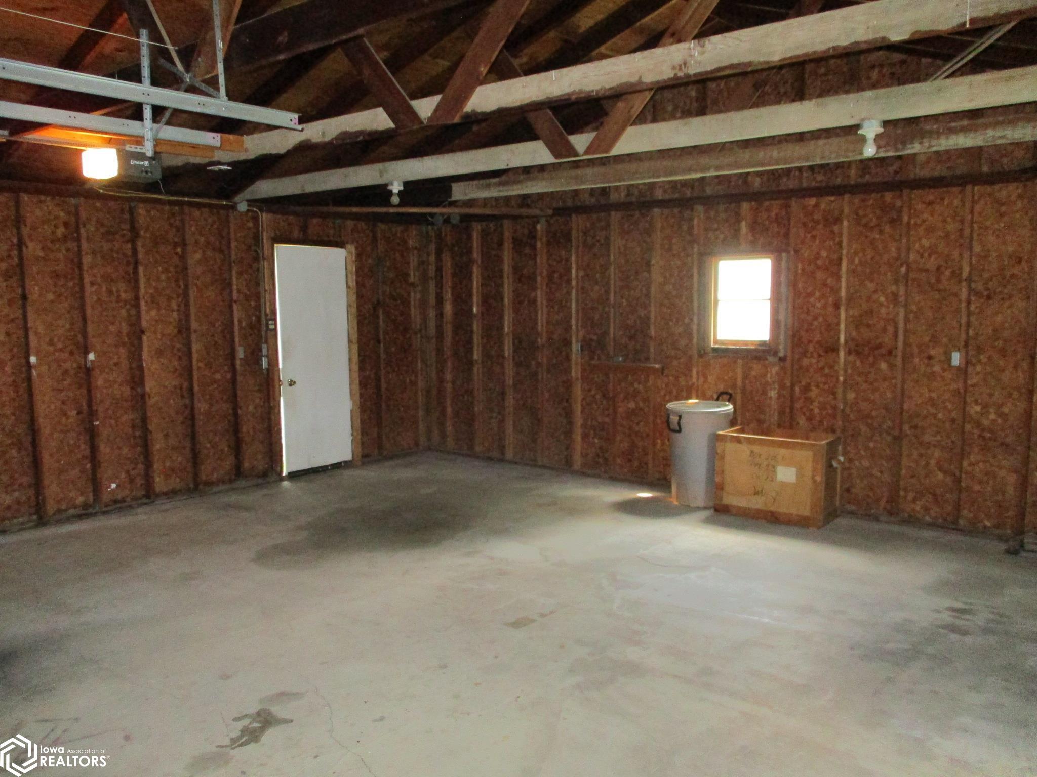 1008 Wilson Street, Dysart, Iowa image 6