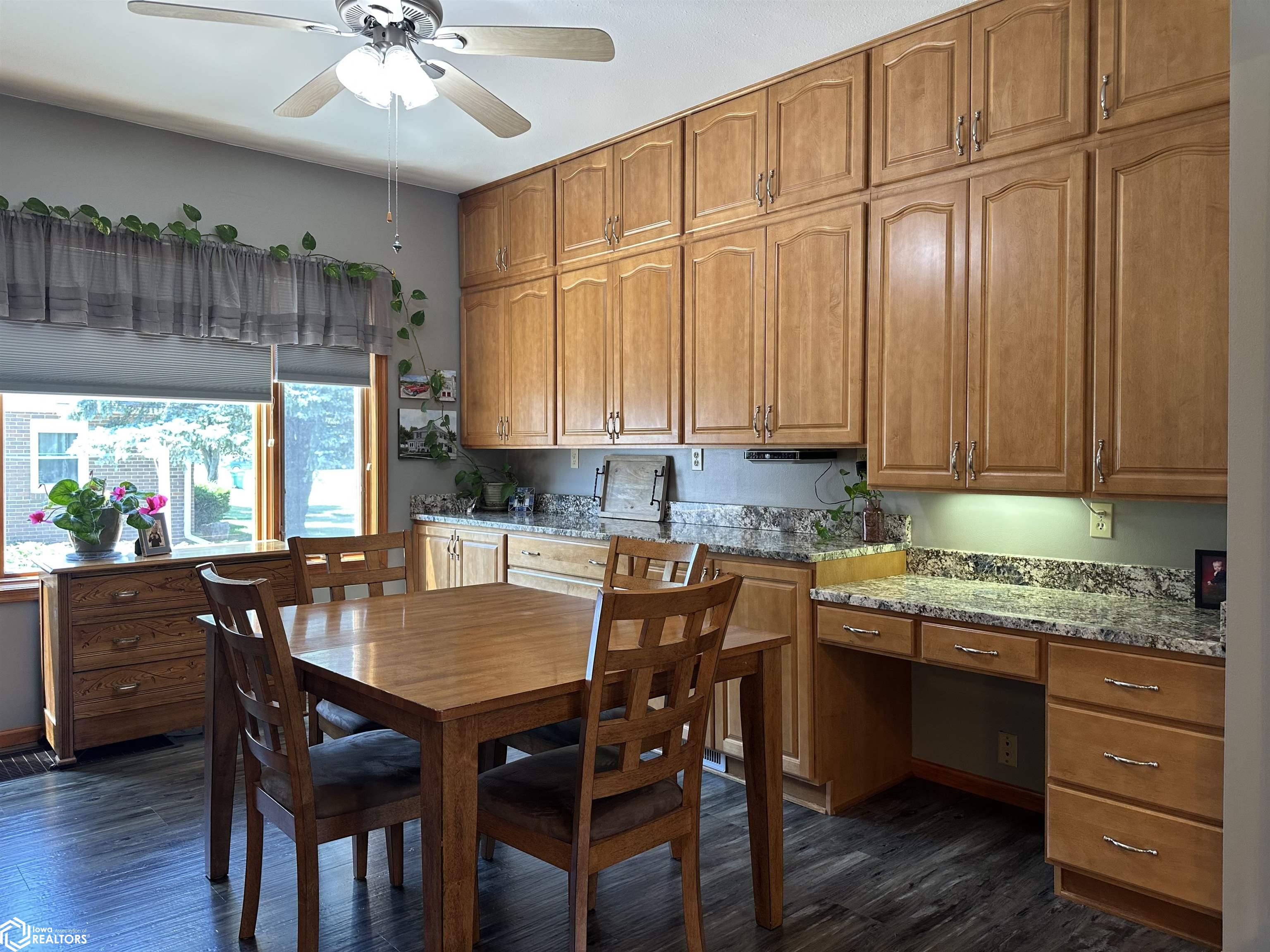 534 N 8th Street, Chariton, Iowa image 25