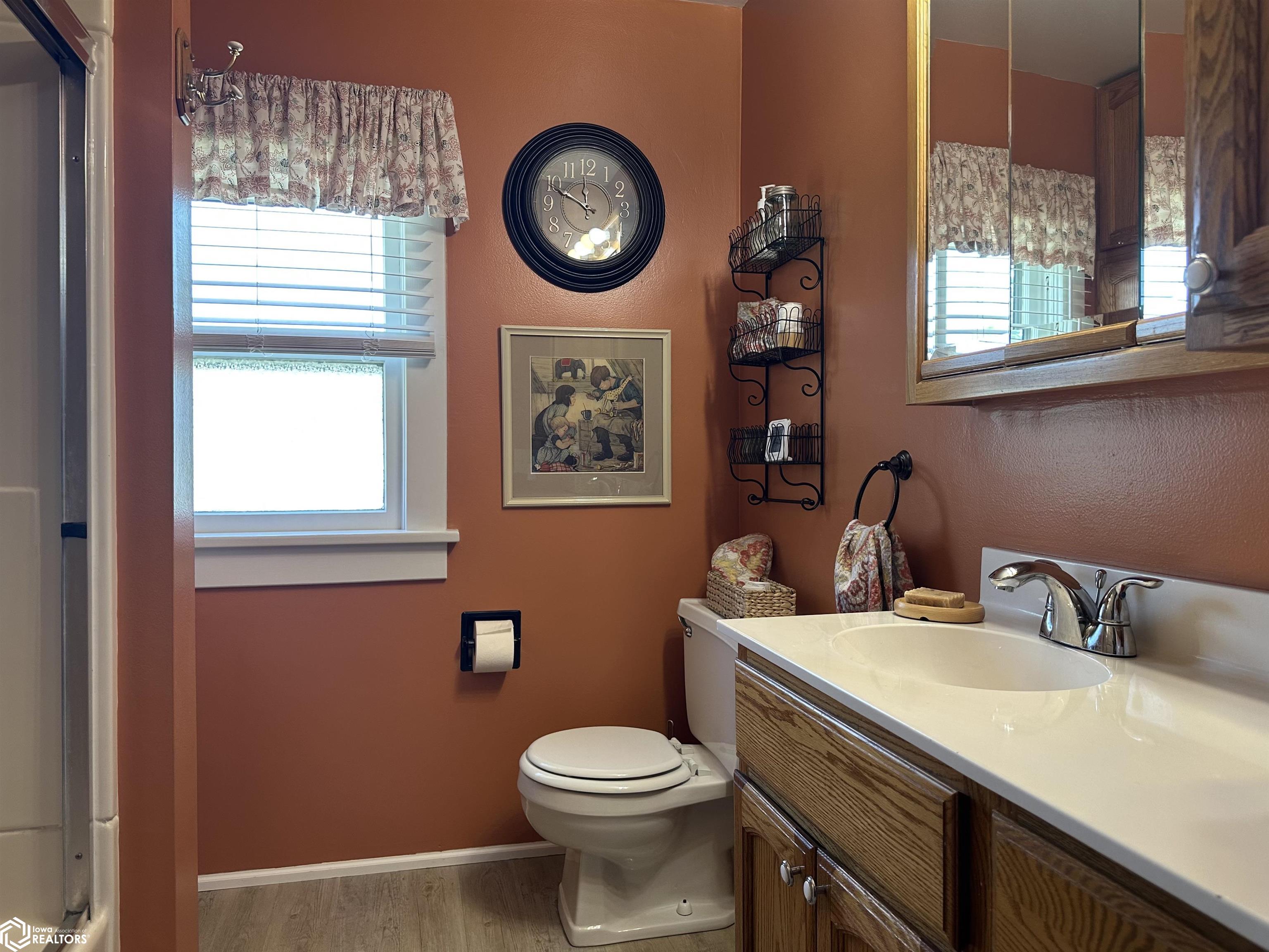 534 N 8th Street, Chariton, Iowa image 34