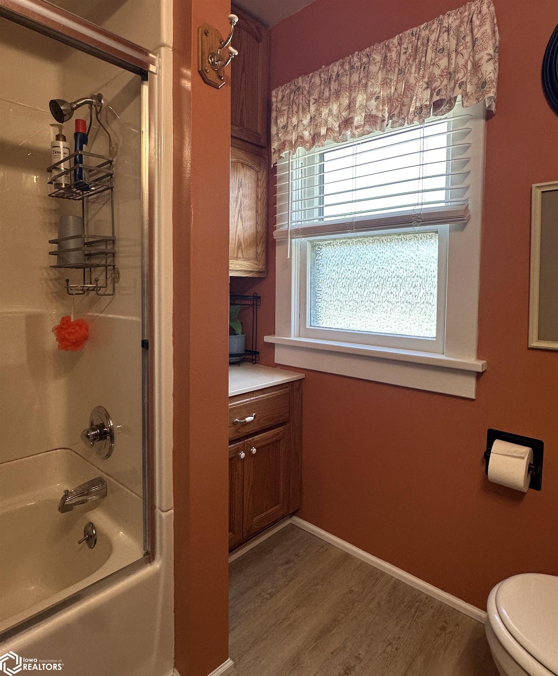 534 N 8th Street, Chariton, Iowa image 35