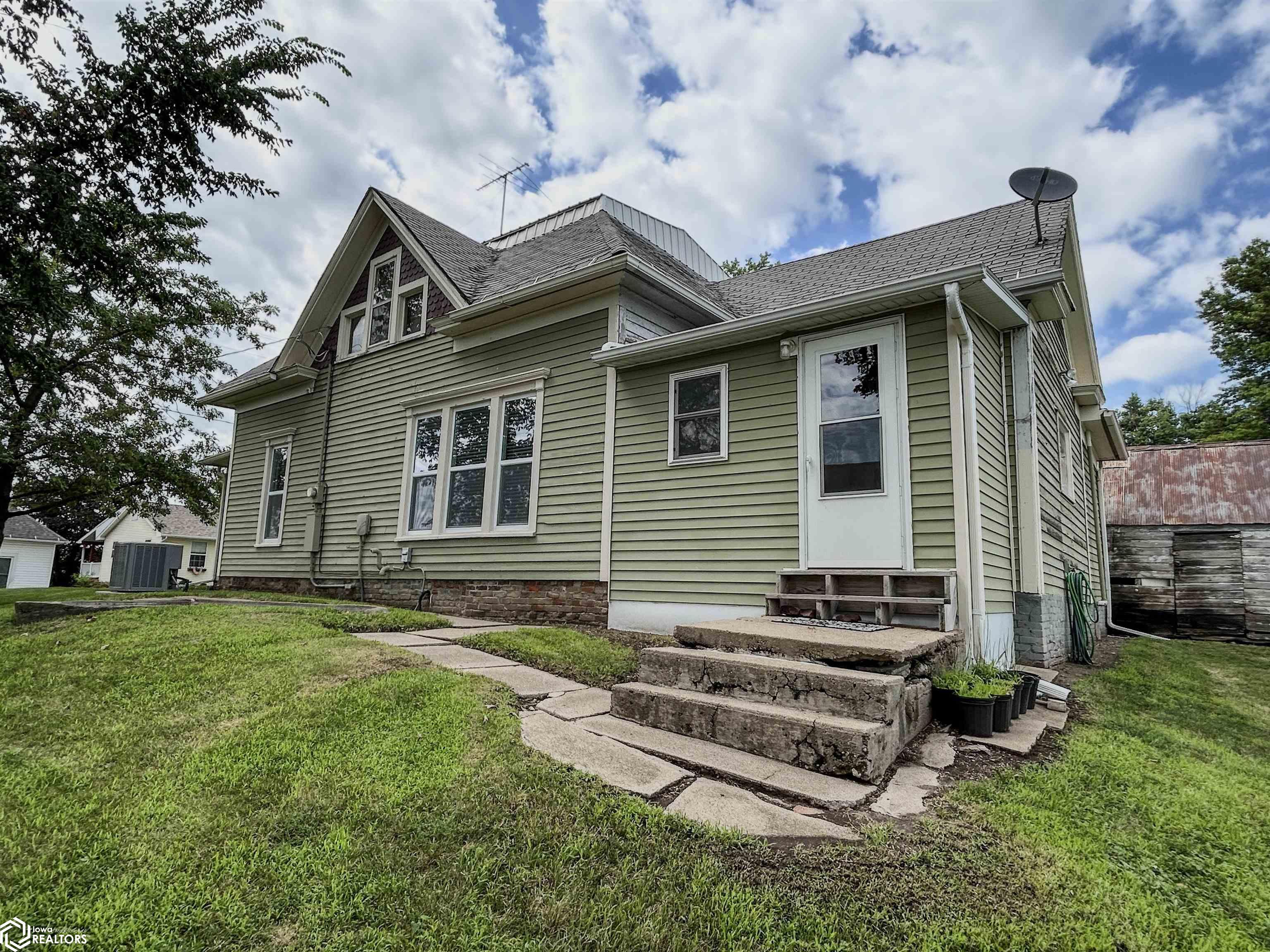202 E Cedar Street, Massena, Iowa image 11