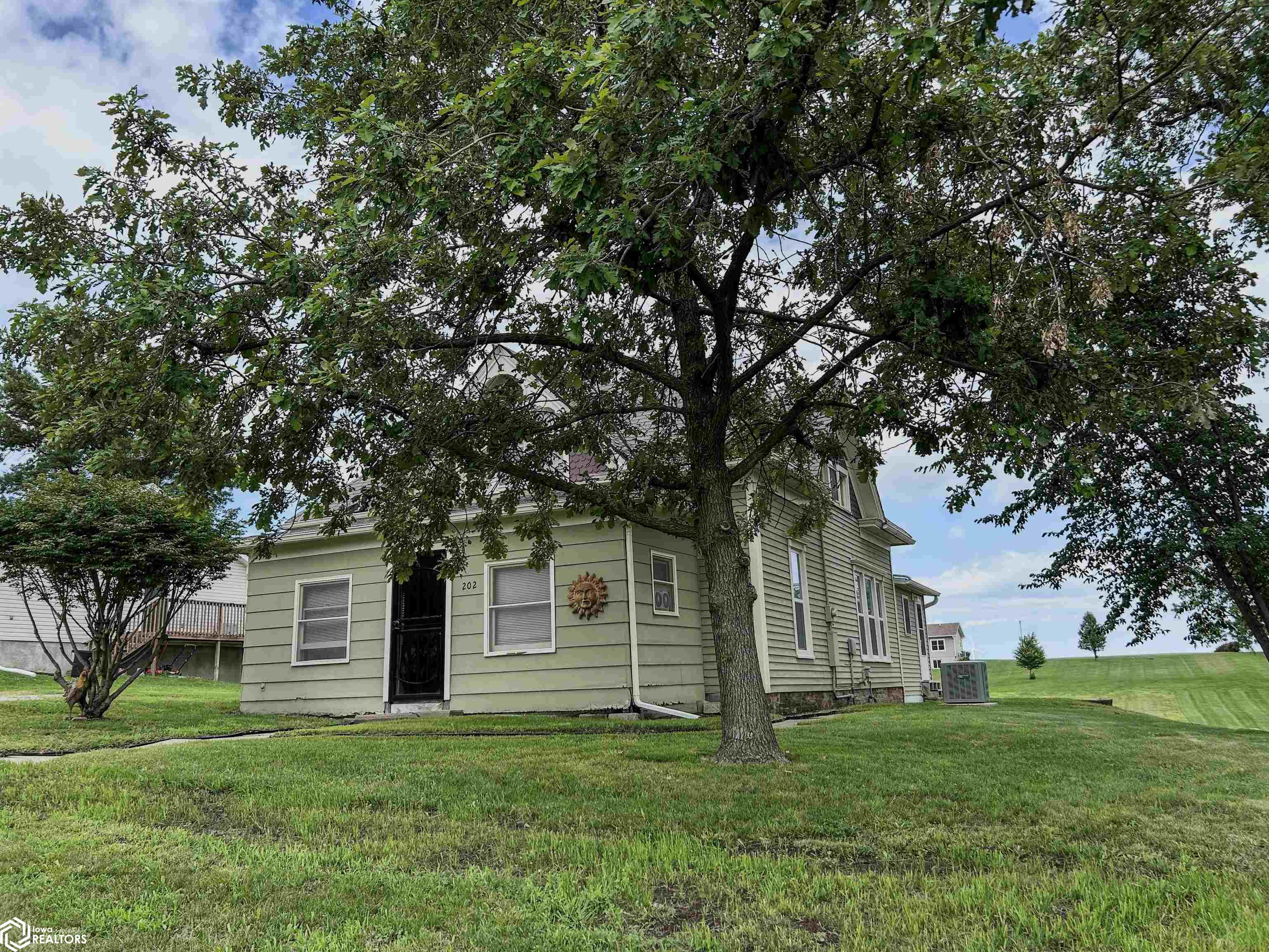 202 E Cedar Street, Massena, Iowa image 16