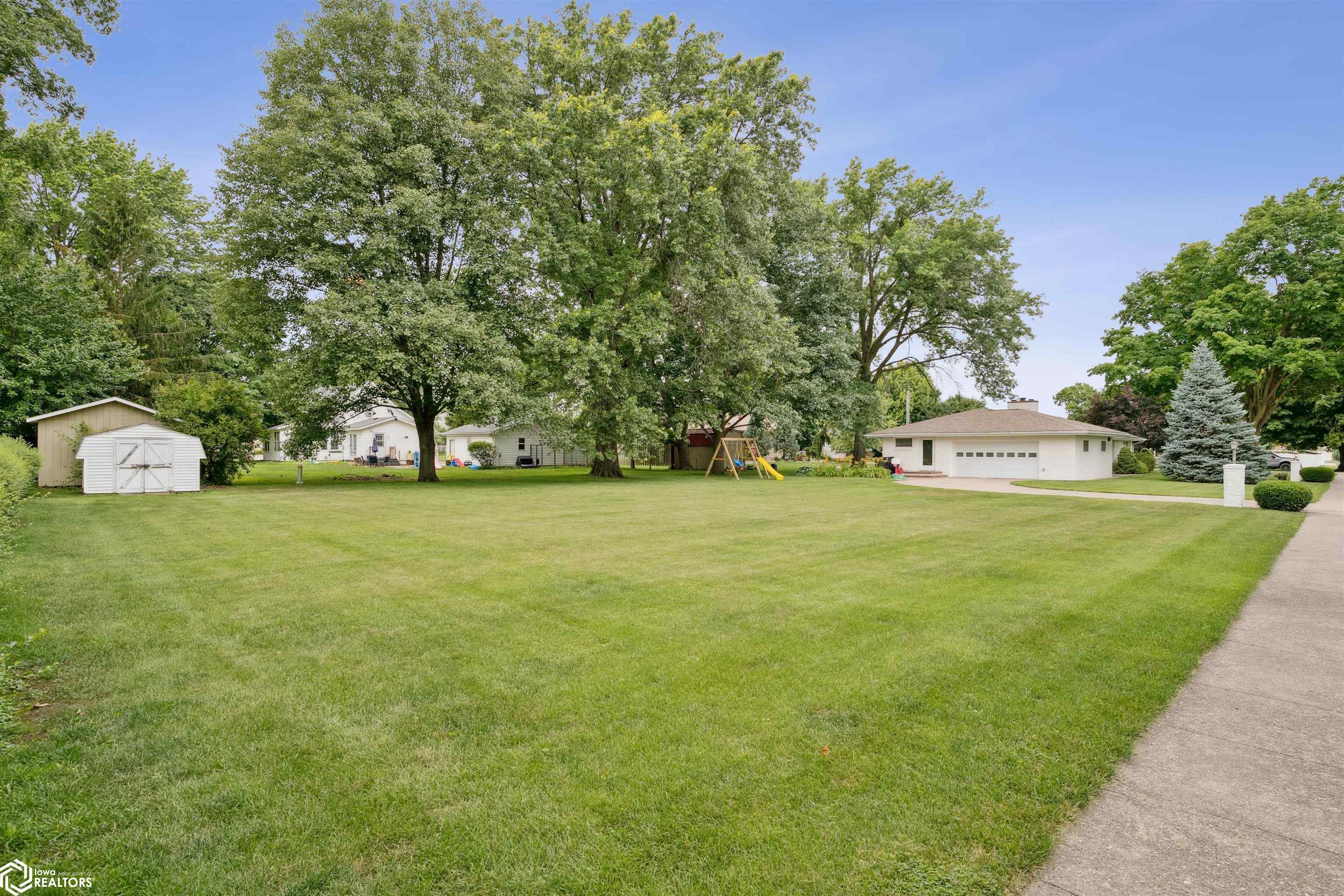205 S Cedar Street, Mediapolis, Iowa image 3
