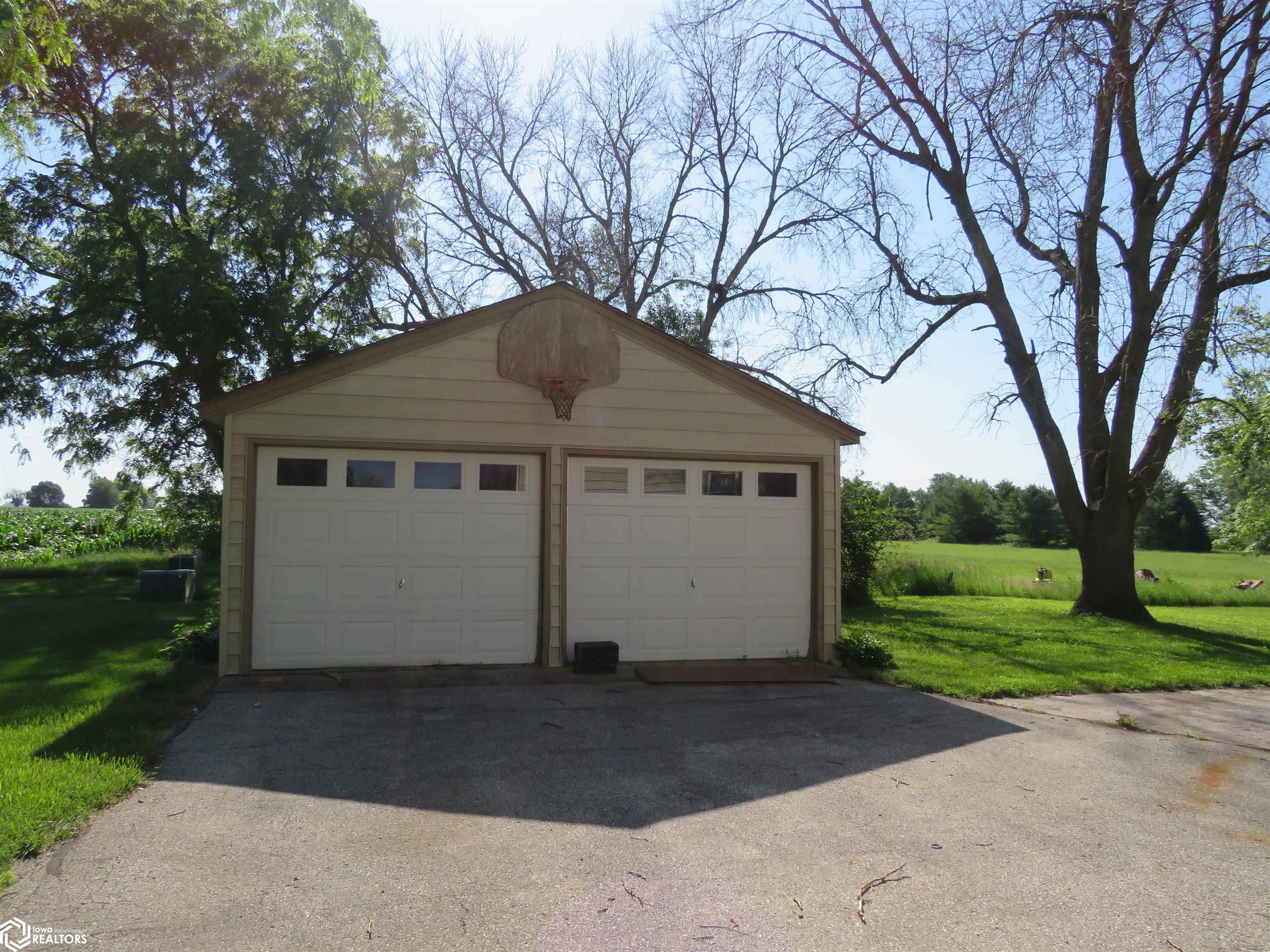 300 Ne 6th Street, Pocahontas, Iowa image 37