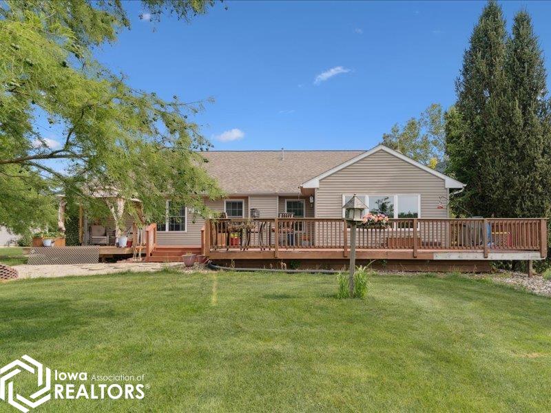306 South Drive, Middletown, Iowa image 33