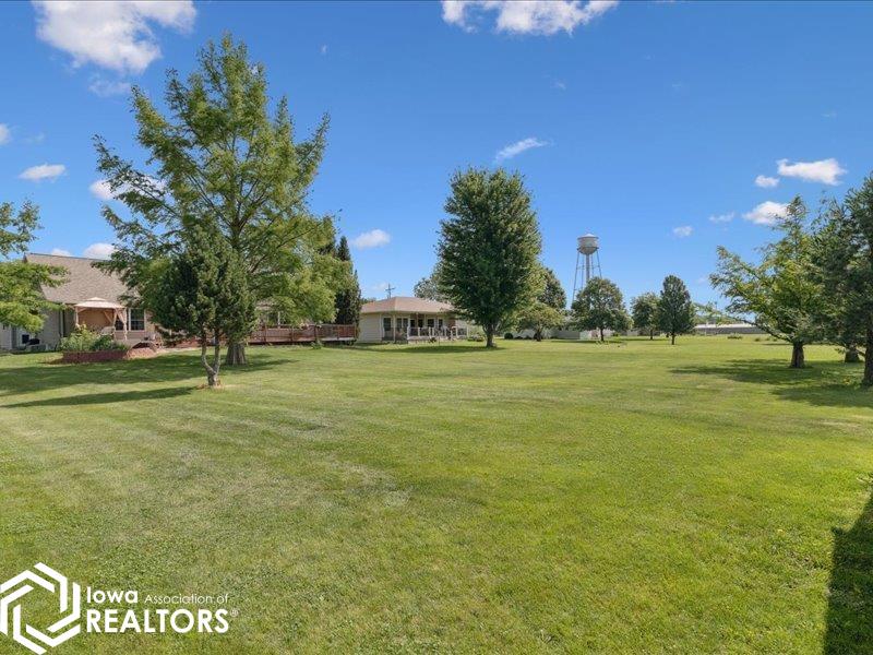 306 South Drive, Middletown, Iowa image 35