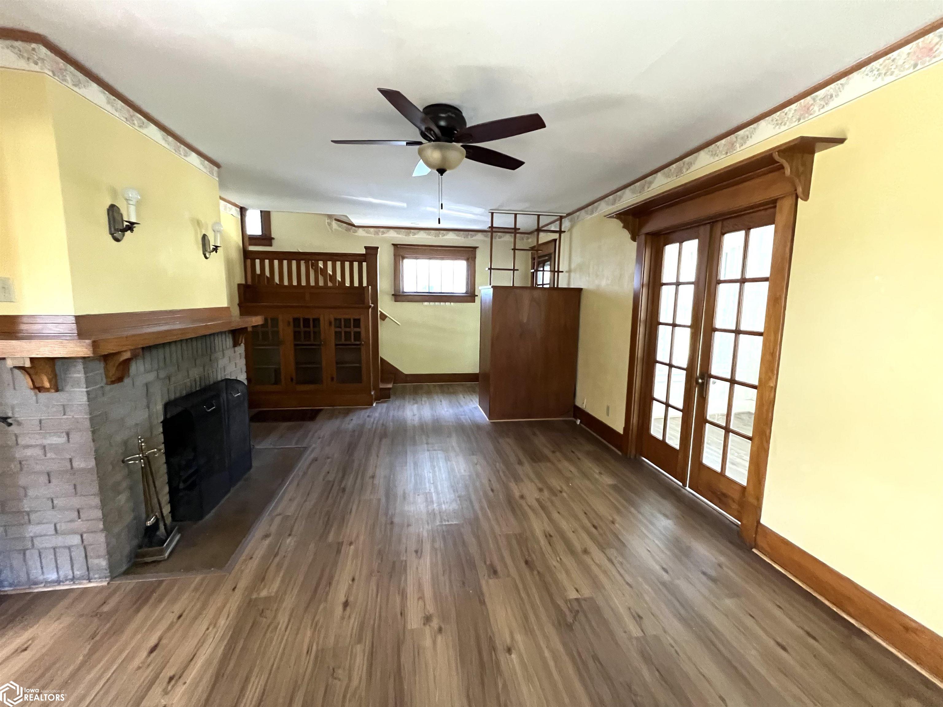 213 N Oak Street, Creston, Iowa image 5