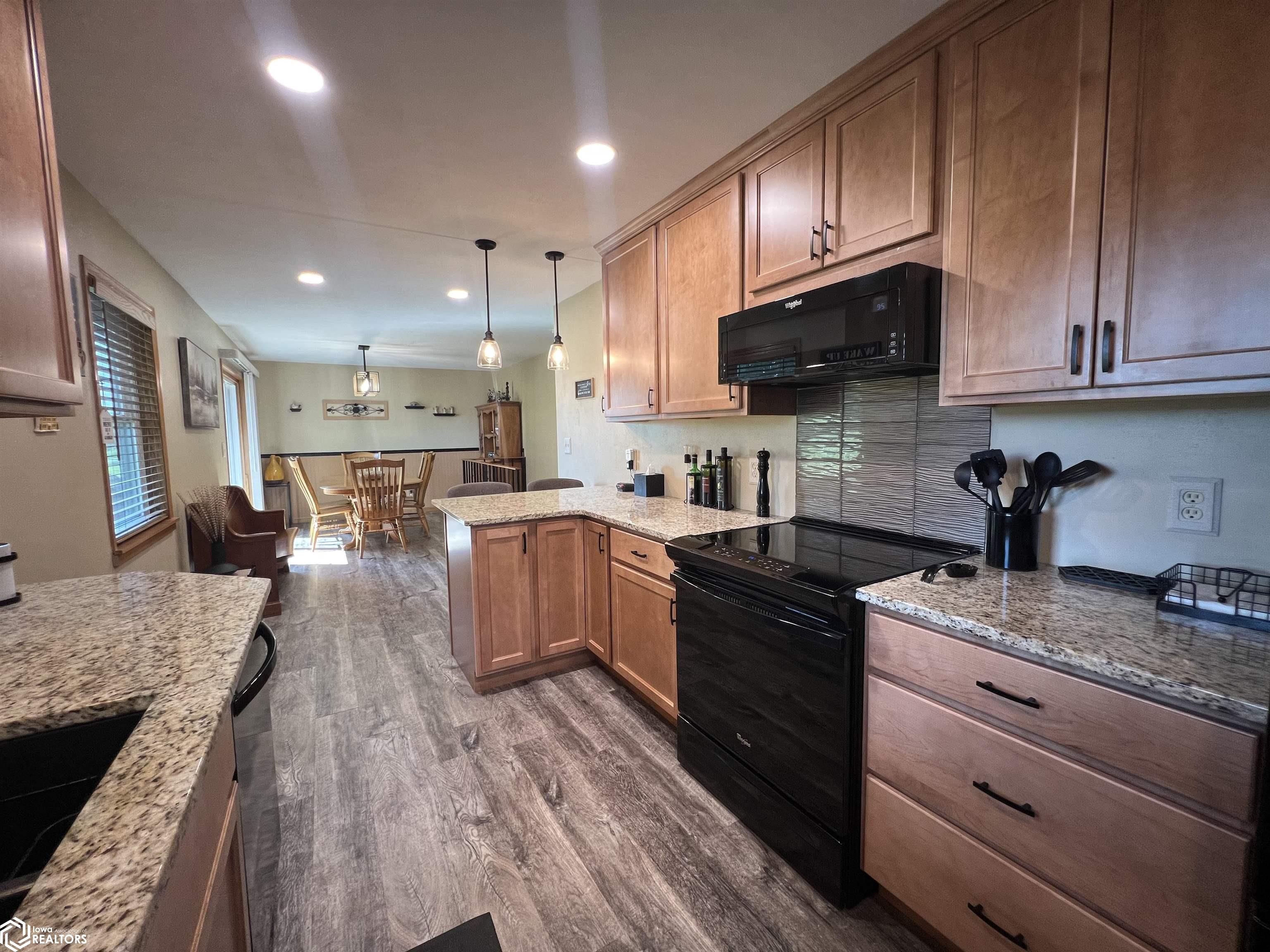 12582 148th Street, West Burlington, Iowa image 11