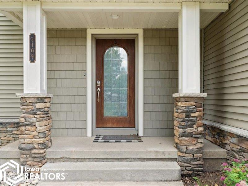3109 Crystal Drive, Burlington, Iowa image 5