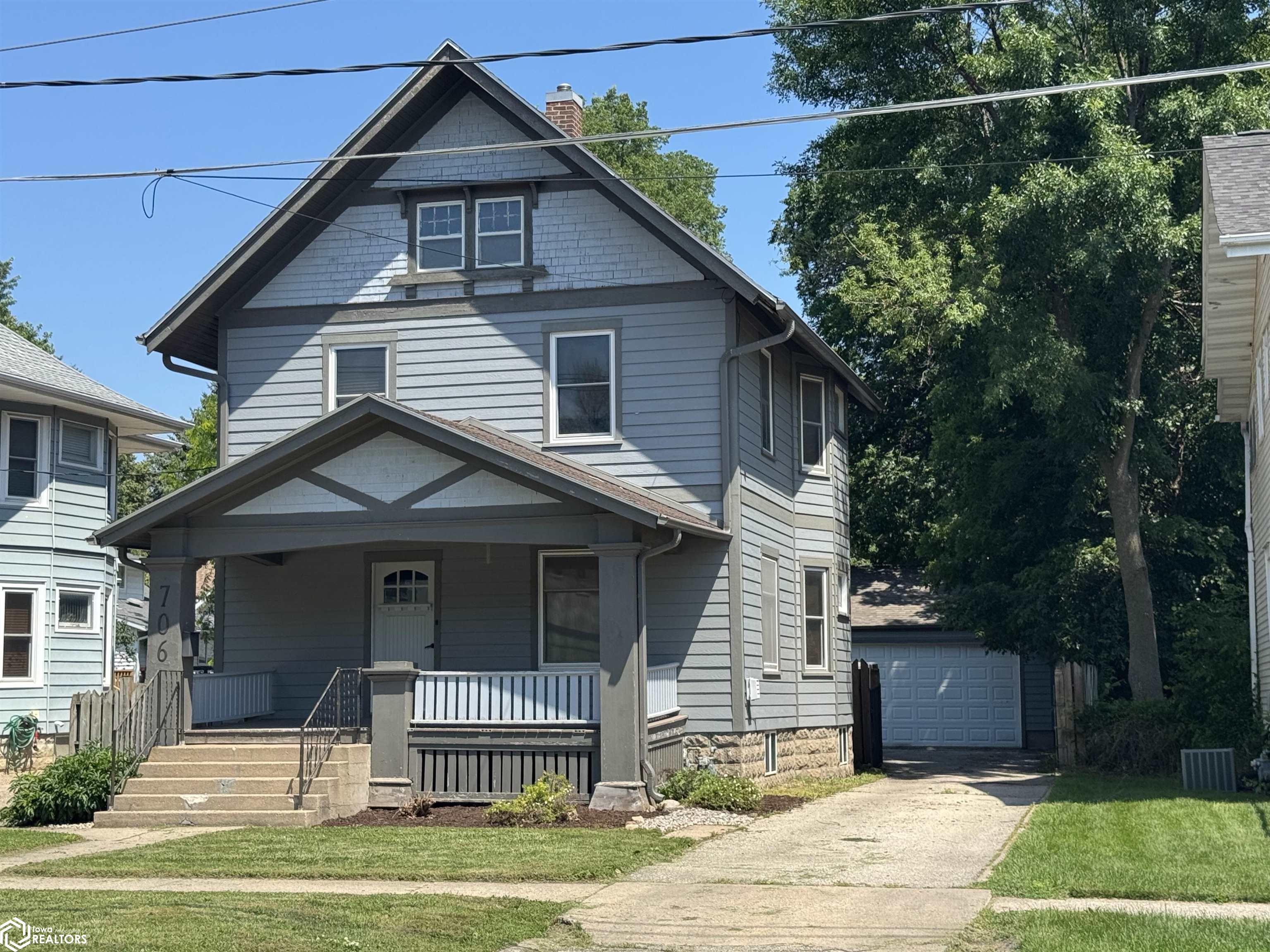 706 7th Avenue, Clear Lake, Iowa image 1