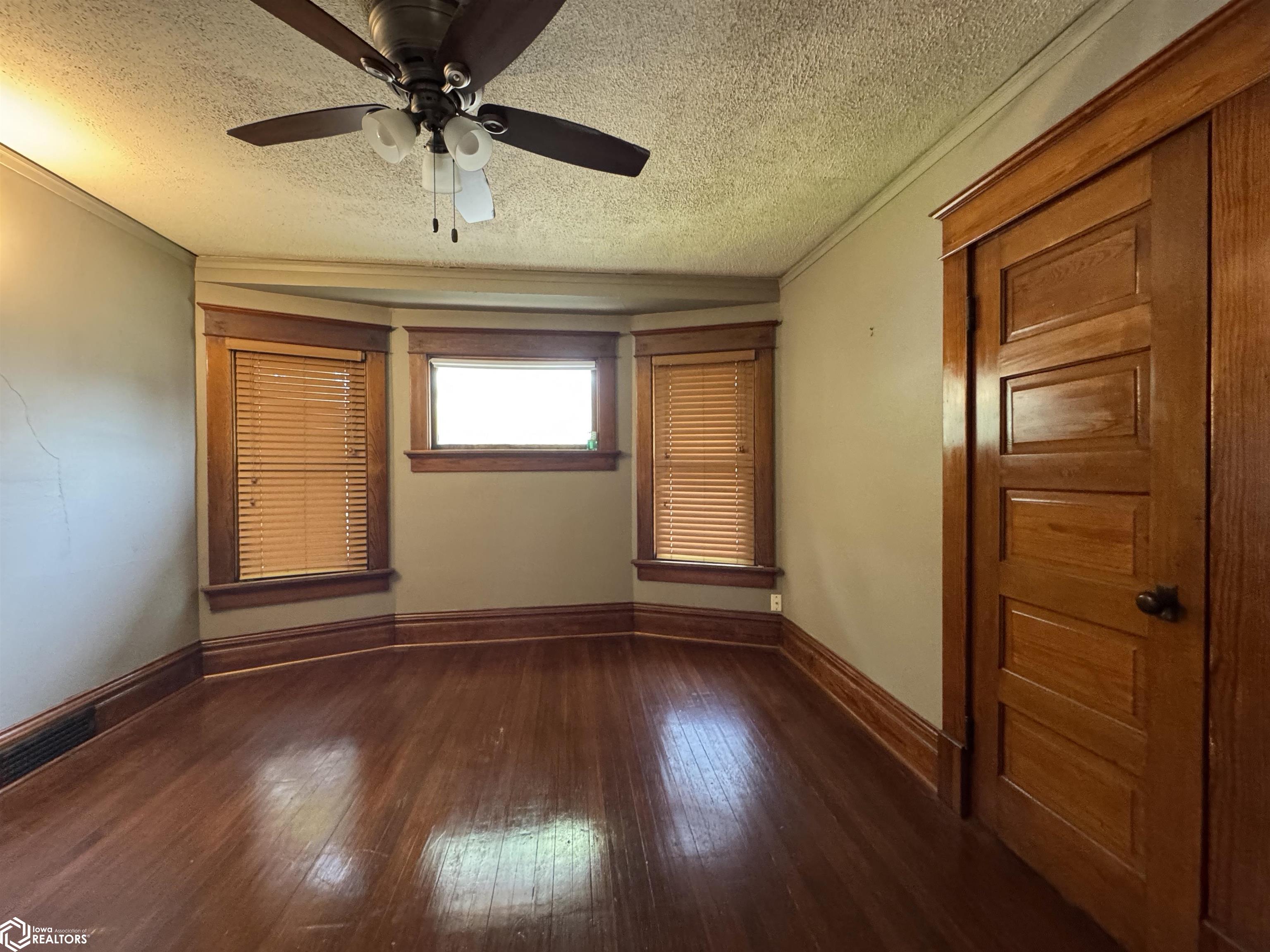 706 7th Avenue, Clear Lake, Iowa image 13