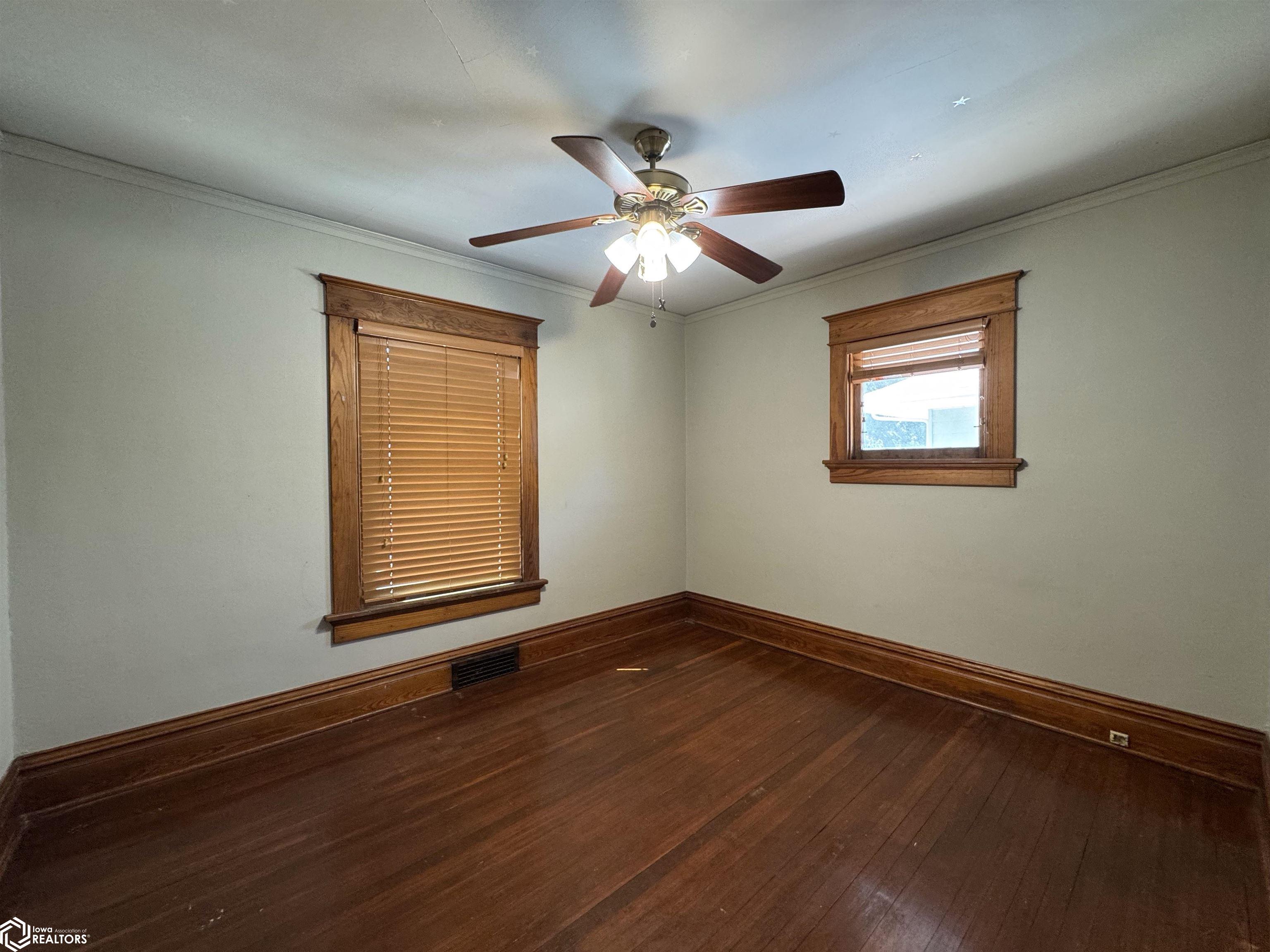 706 7th Avenue, Clear Lake, Iowa image 15