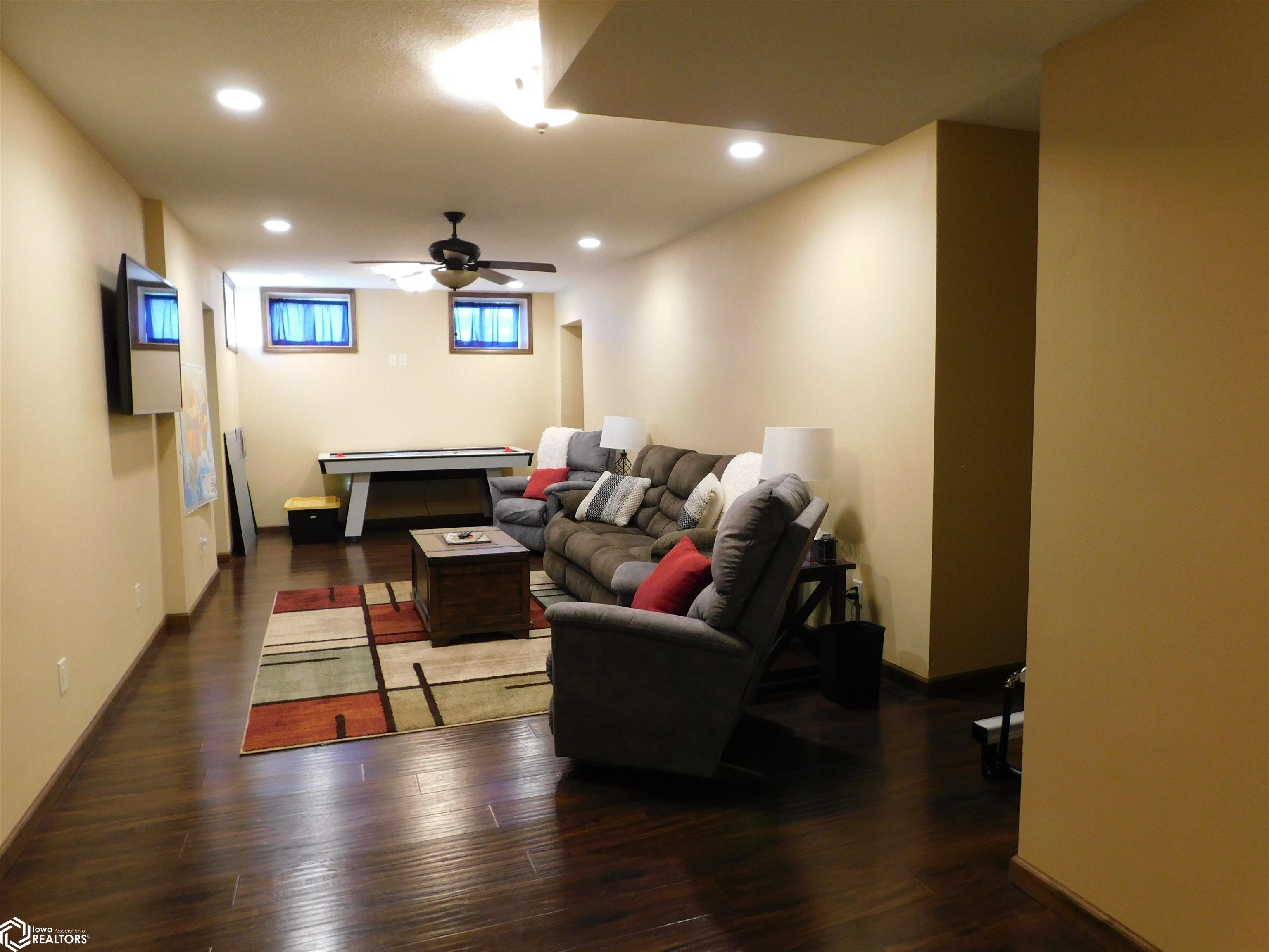 600 W Adams Street #UNIT B  SOUTH SIDE, Creston, Iowa image 33