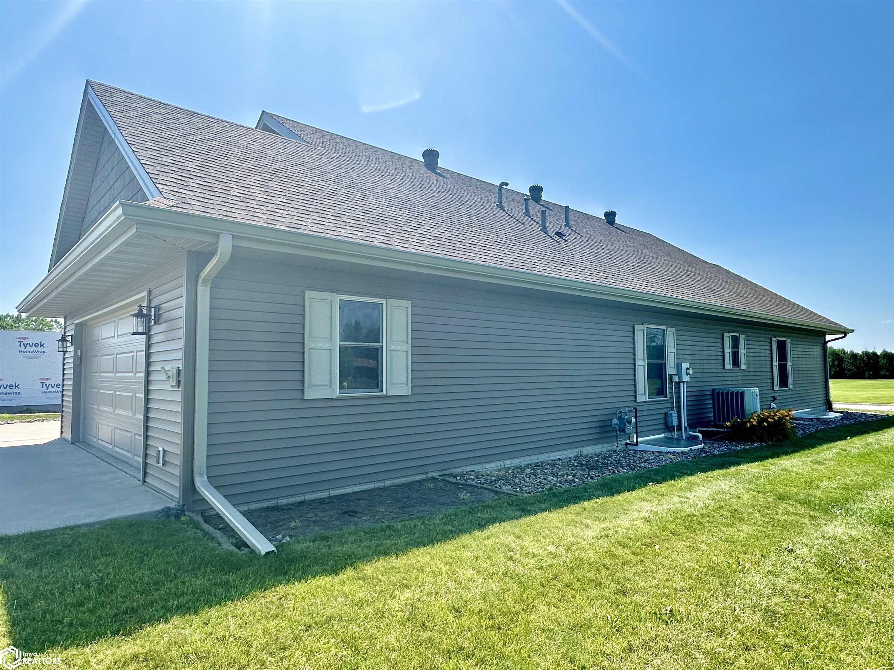 1929 Jewel Drive, Grinnell, Iowa image 46
