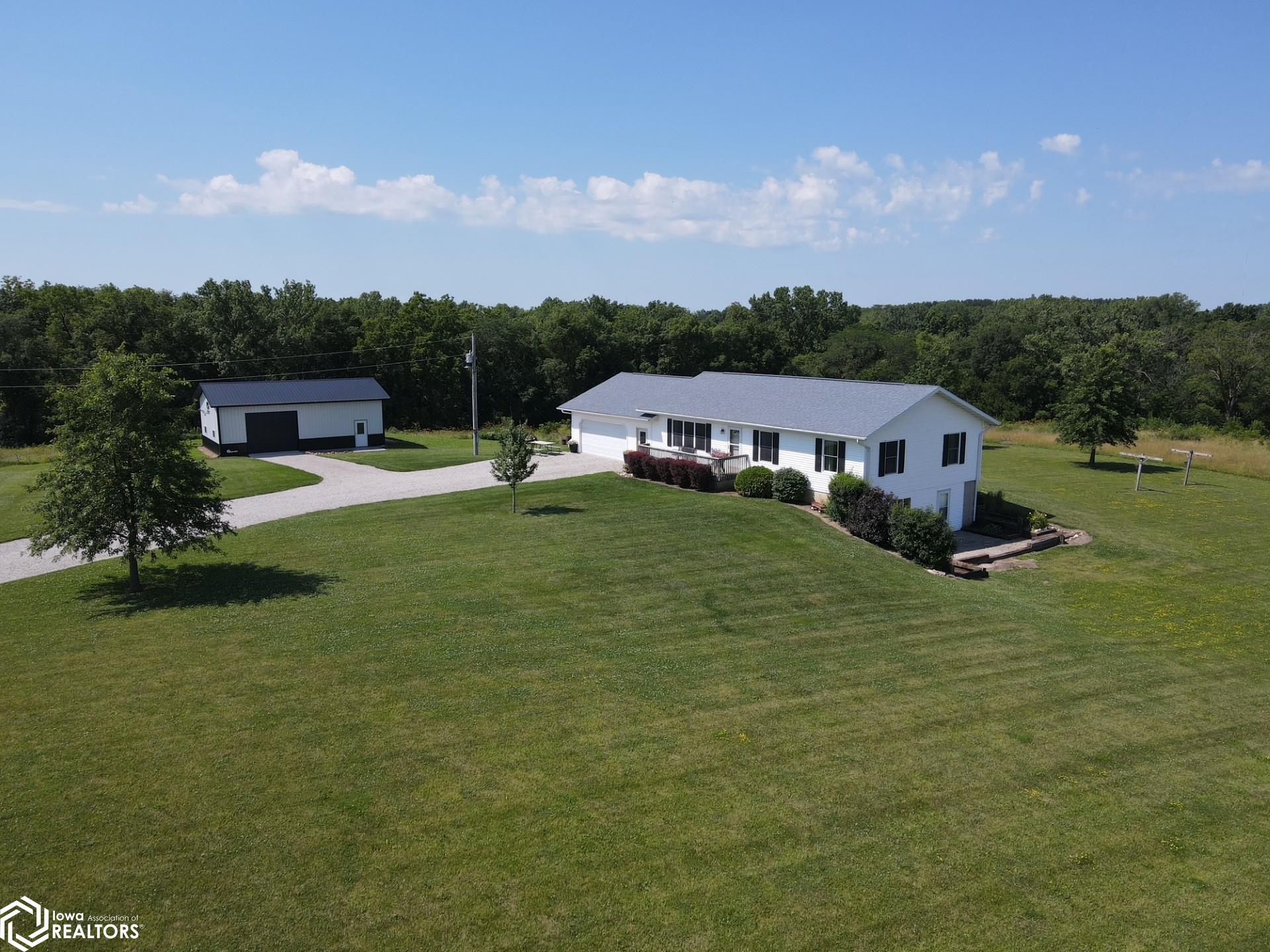 17877 Nuthatch Avenue, Bloomfield, Iowa image 1