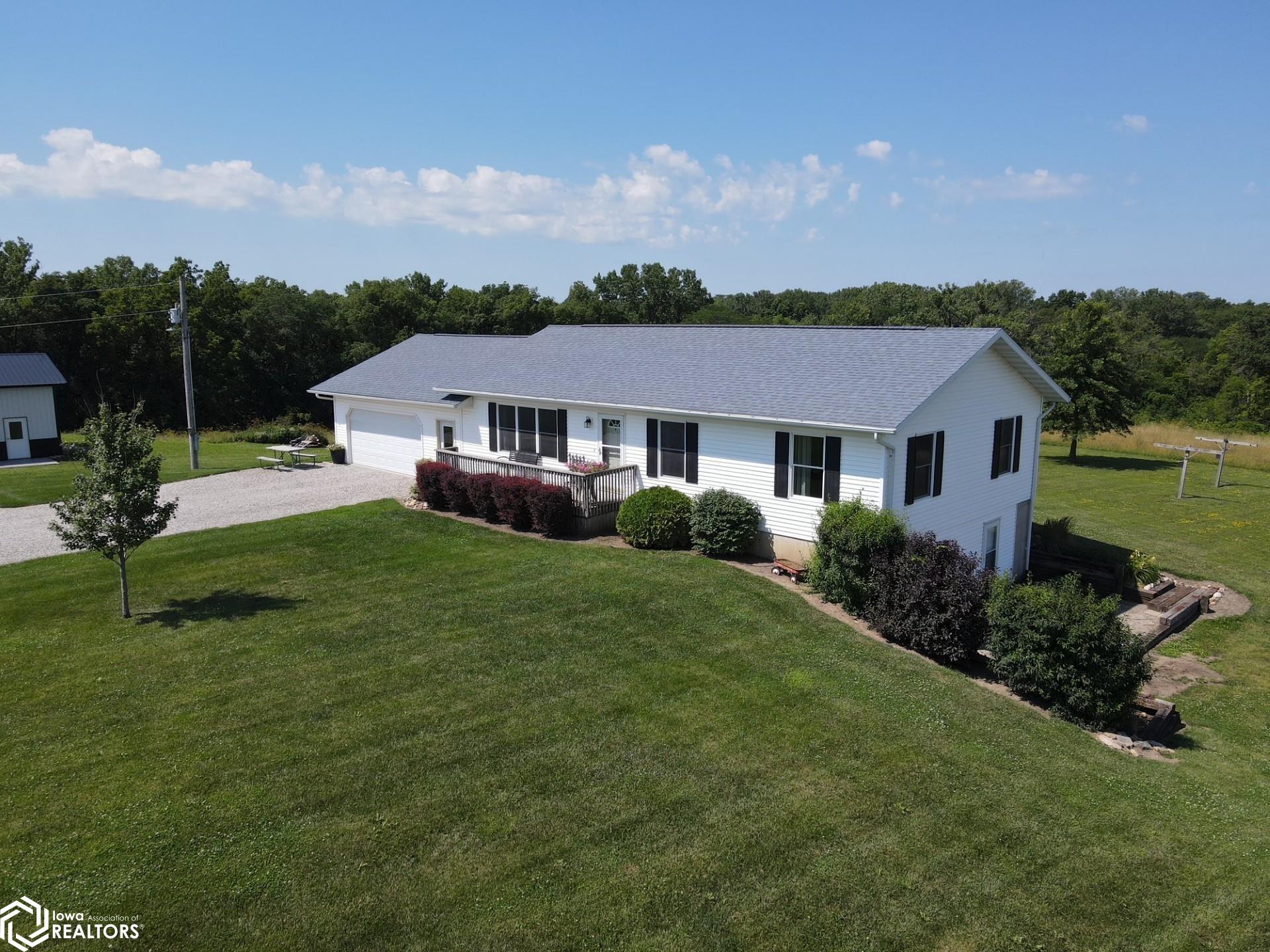 17877 Nuthatch Avenue, Bloomfield, Iowa image 5