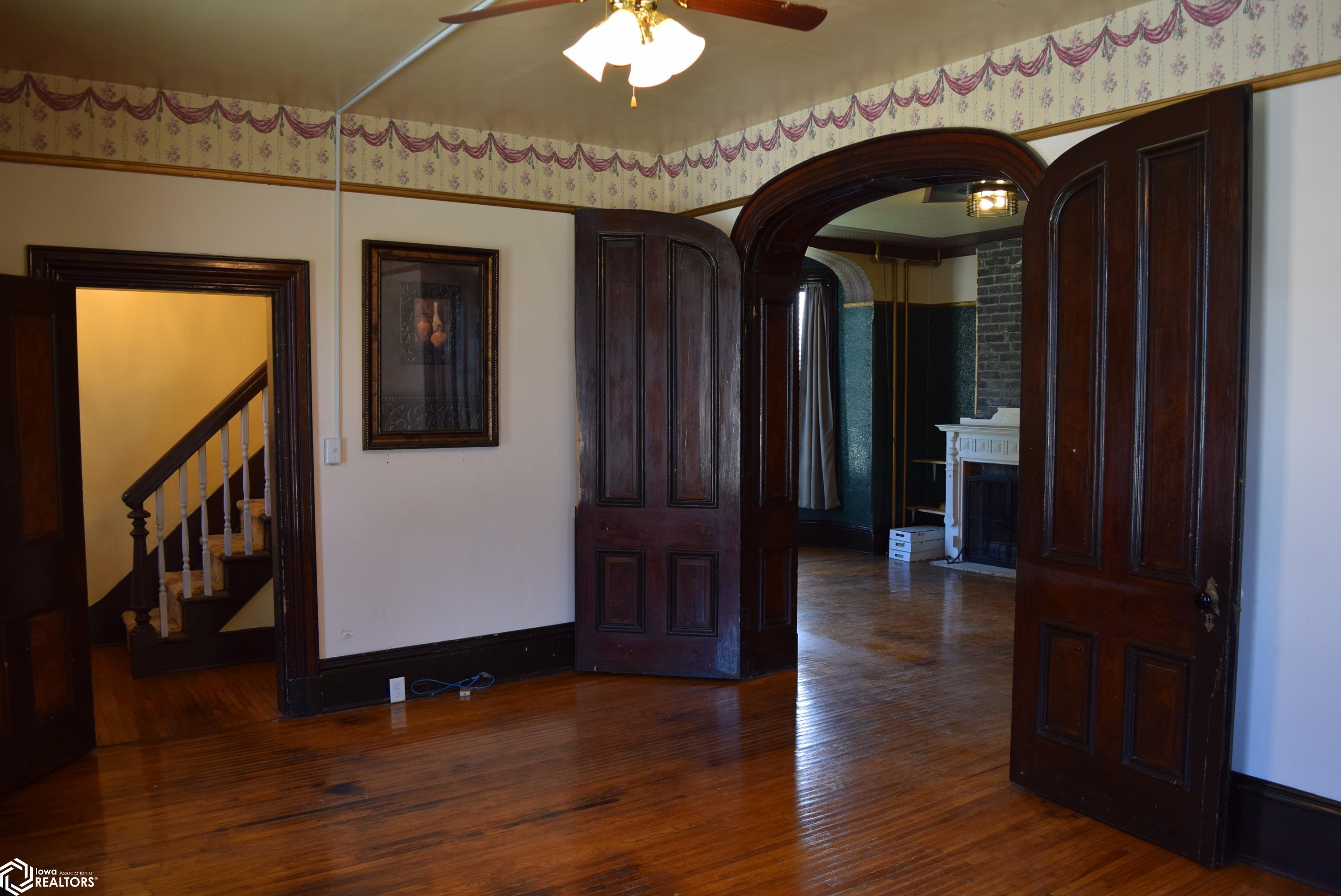 612 Avenue F, Fort Madison, Iowa image 3
