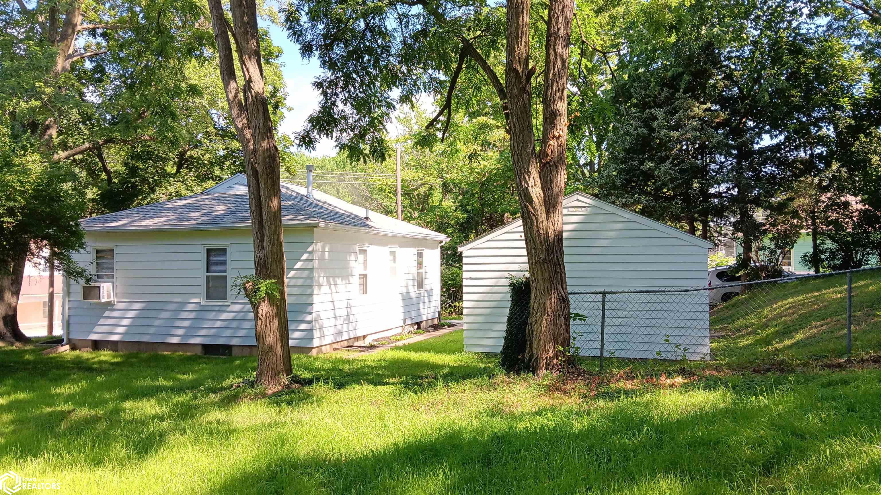 608 N Jefferson Street, Ottumwa, Iowa image 13