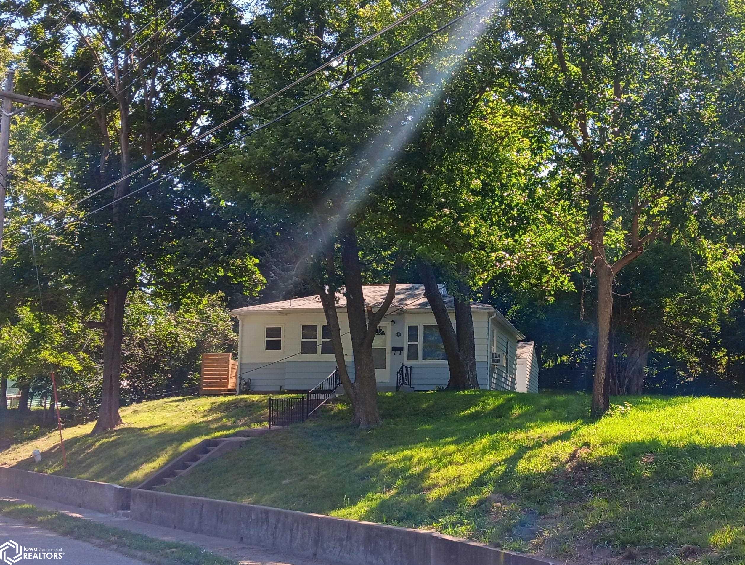 608 N Jefferson Street, Ottumwa, Iowa image 40