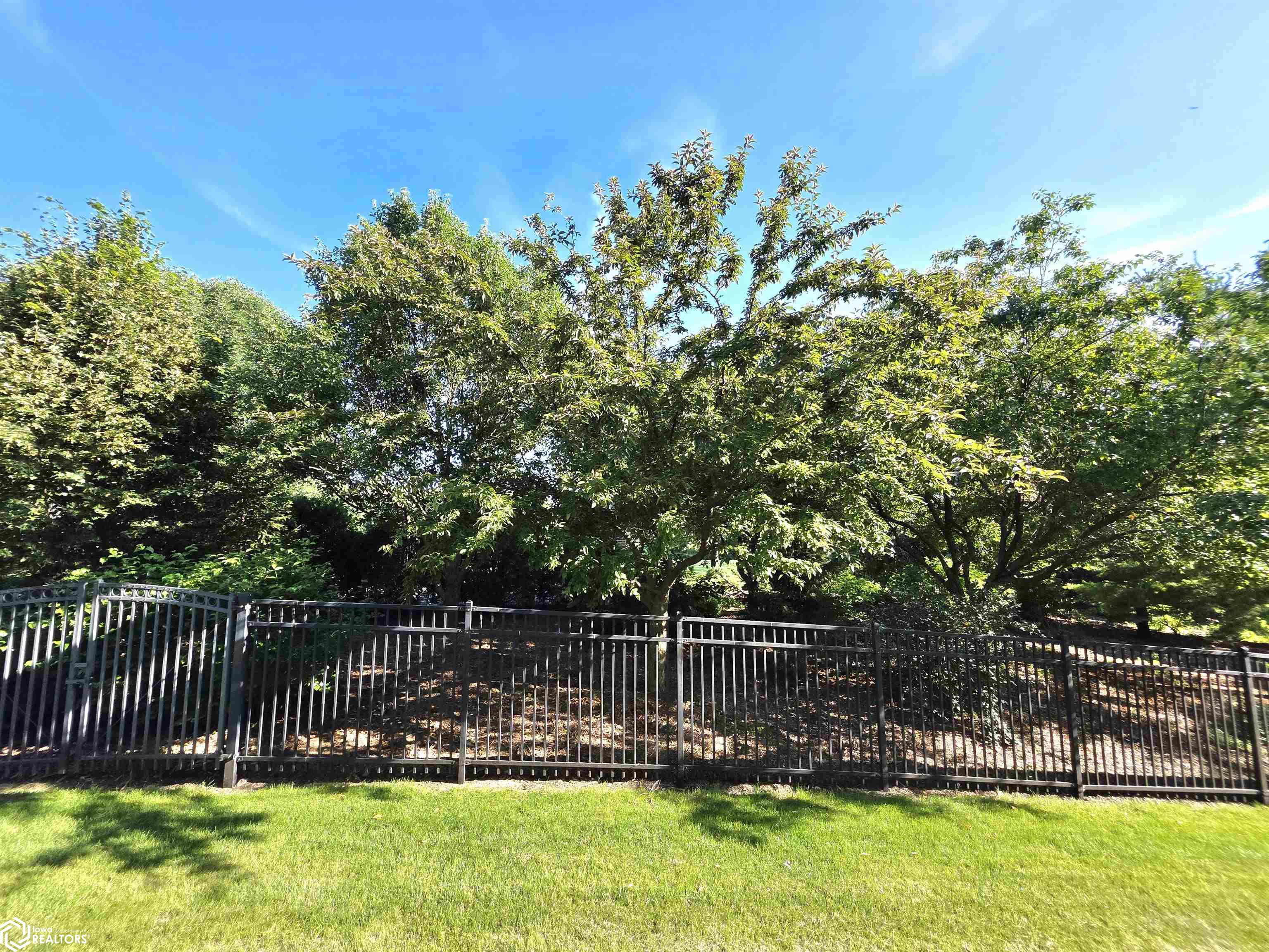 809 7th Avenue #106, Clear Lake, Iowa image 23