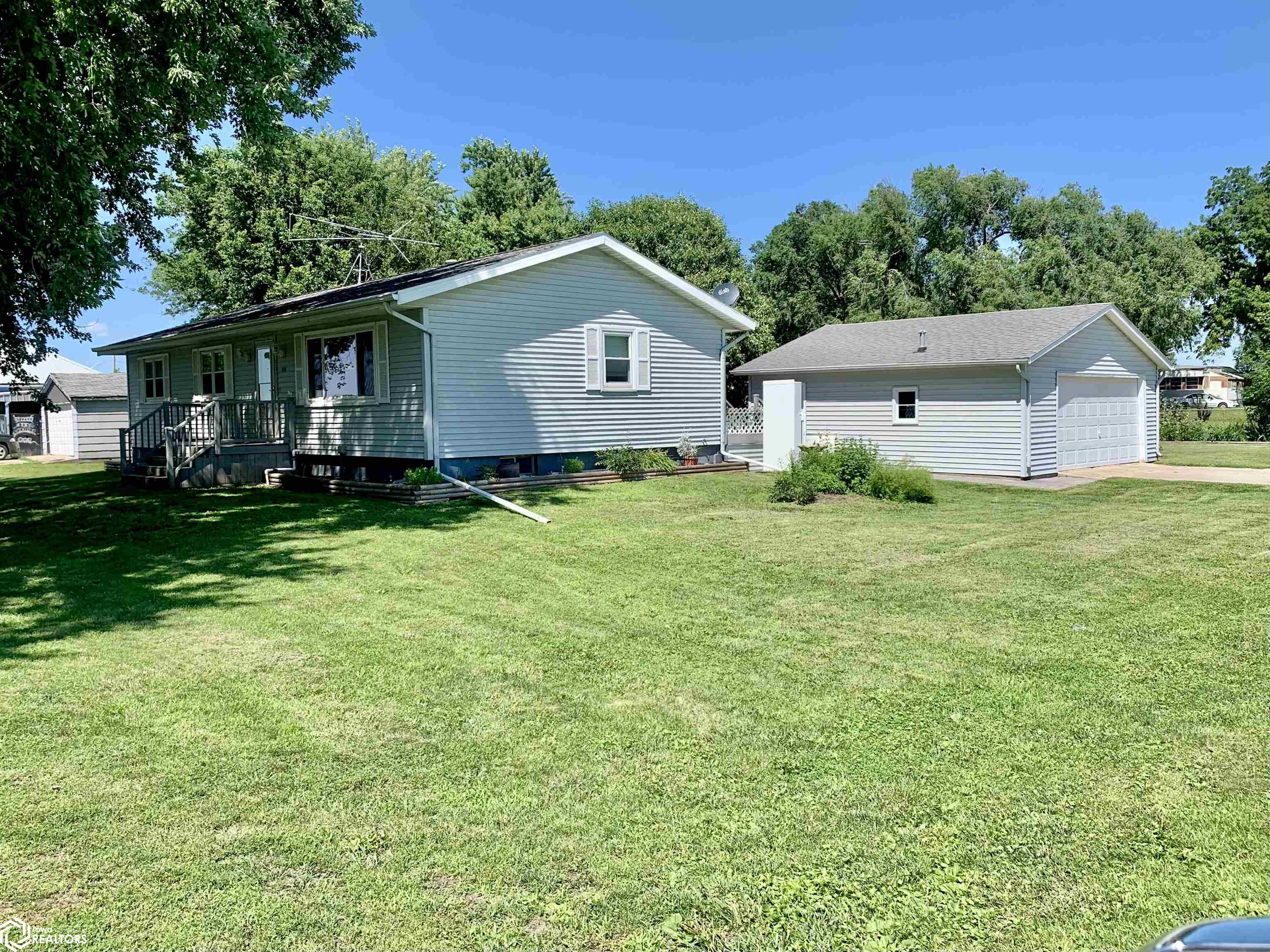 401 16th Street, Grand Junction, Iowa image 23
