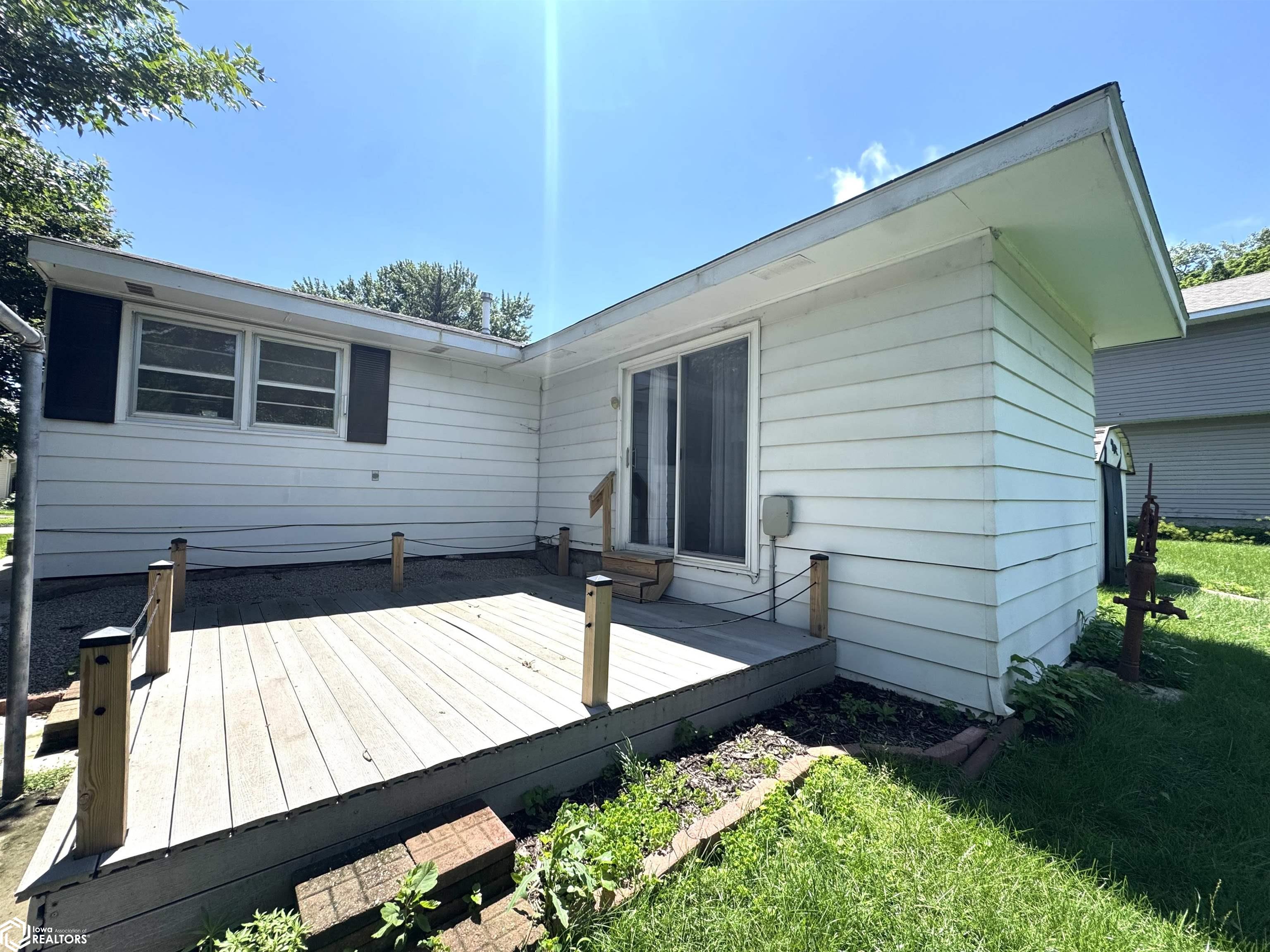 1104 3rd Ave S, Clear Lake, Iowa image 13
