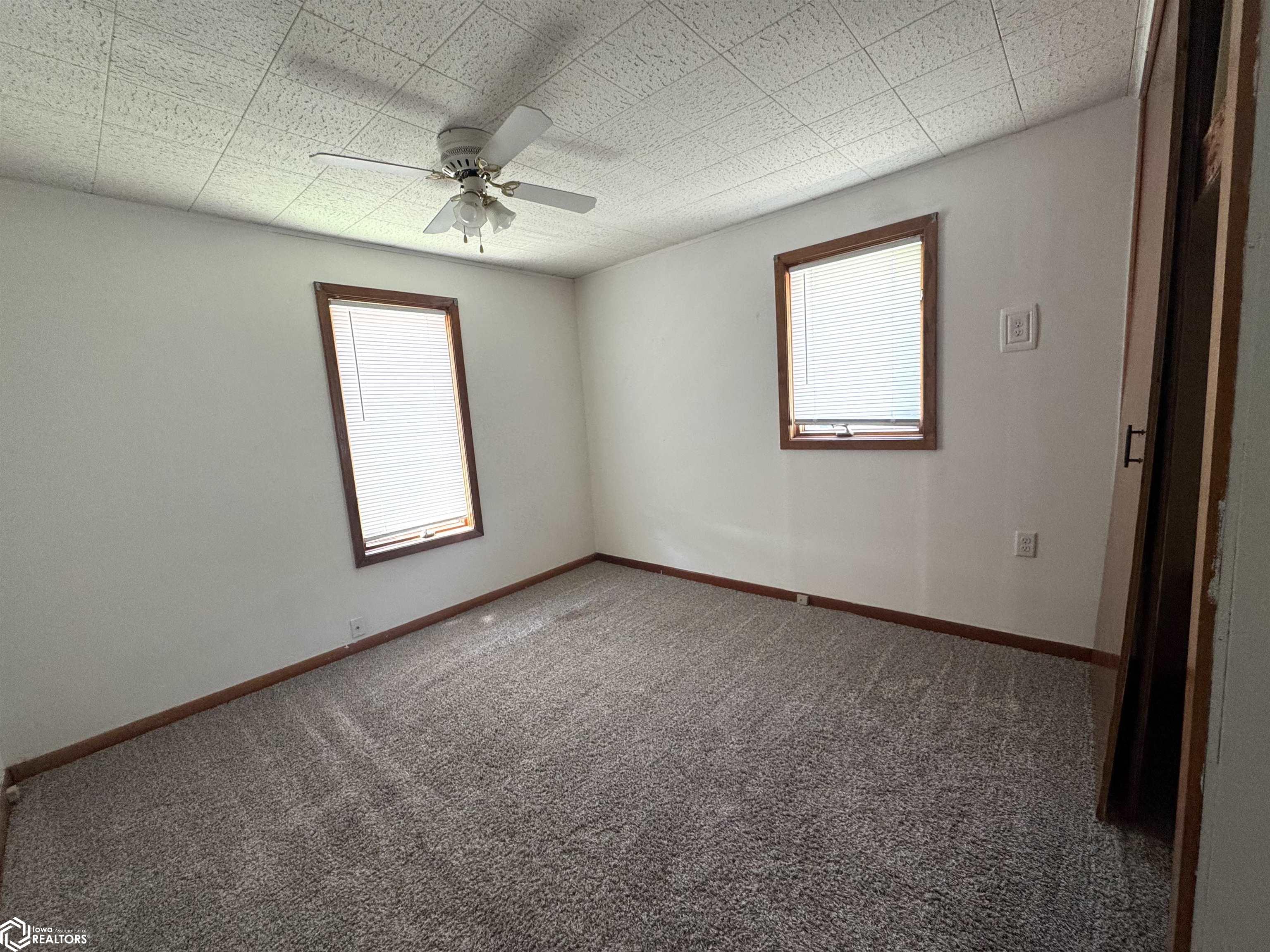 1104 3rd Ave S, Clear Lake, Iowa image 4