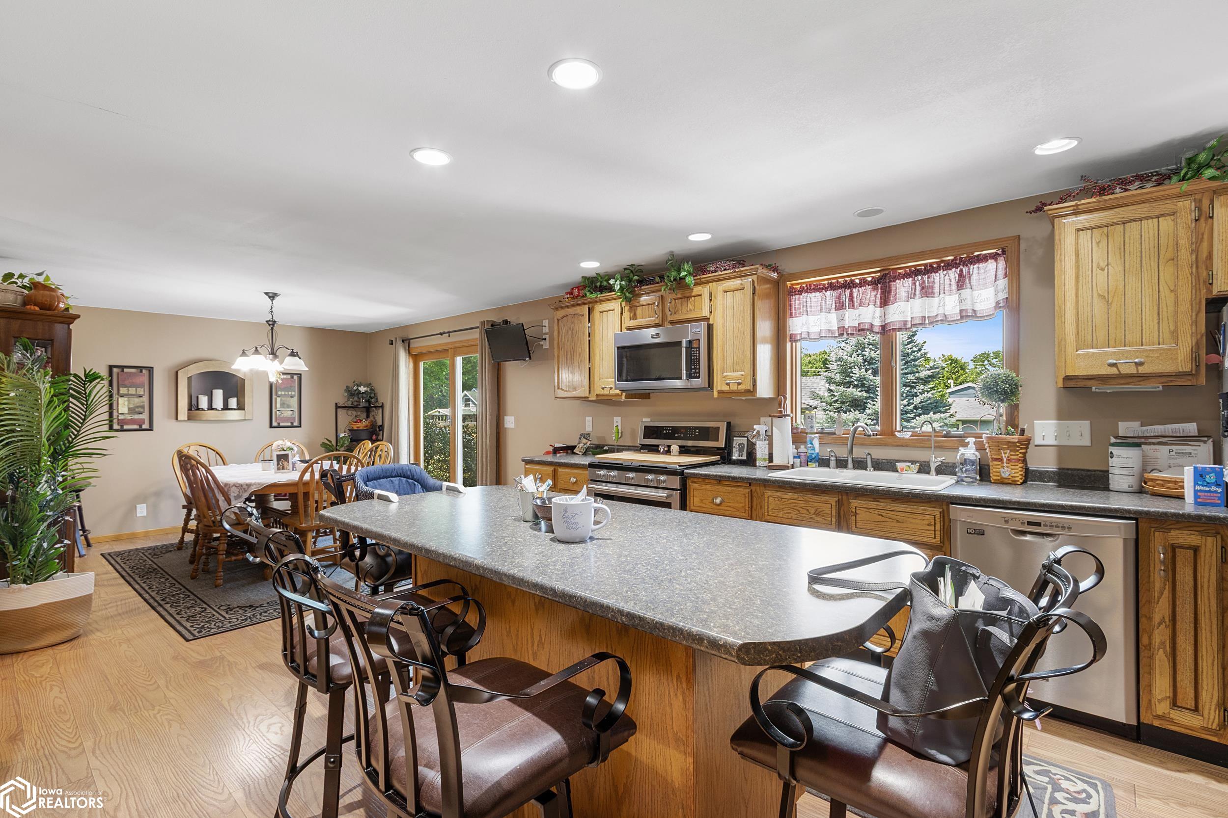 1100 3rd Ave S, Clear Lake, Iowa image 3
