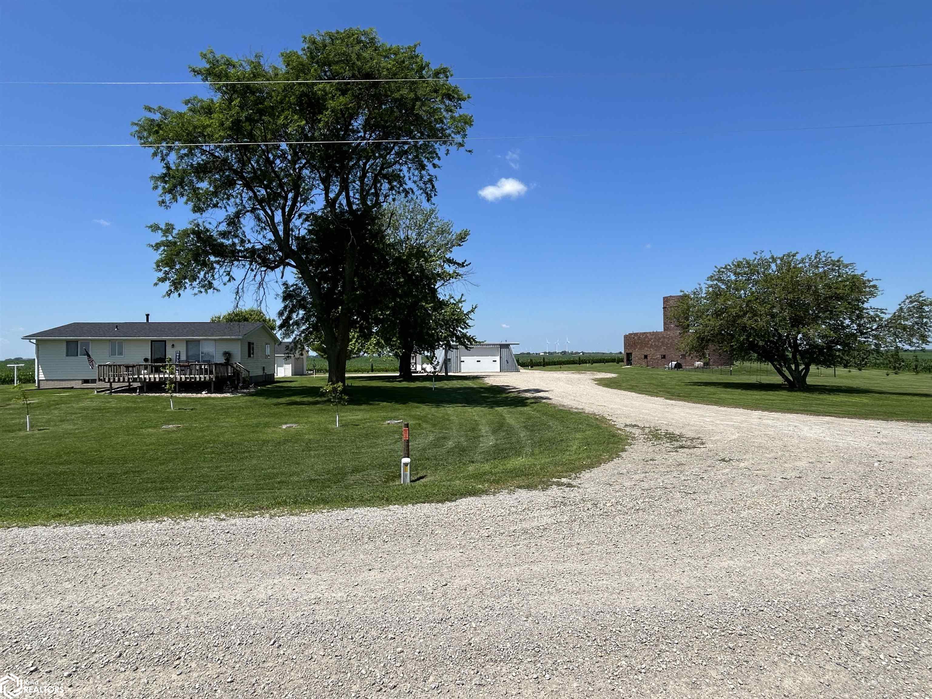3055 Maple Avenue, Forest City, Iowa image 2