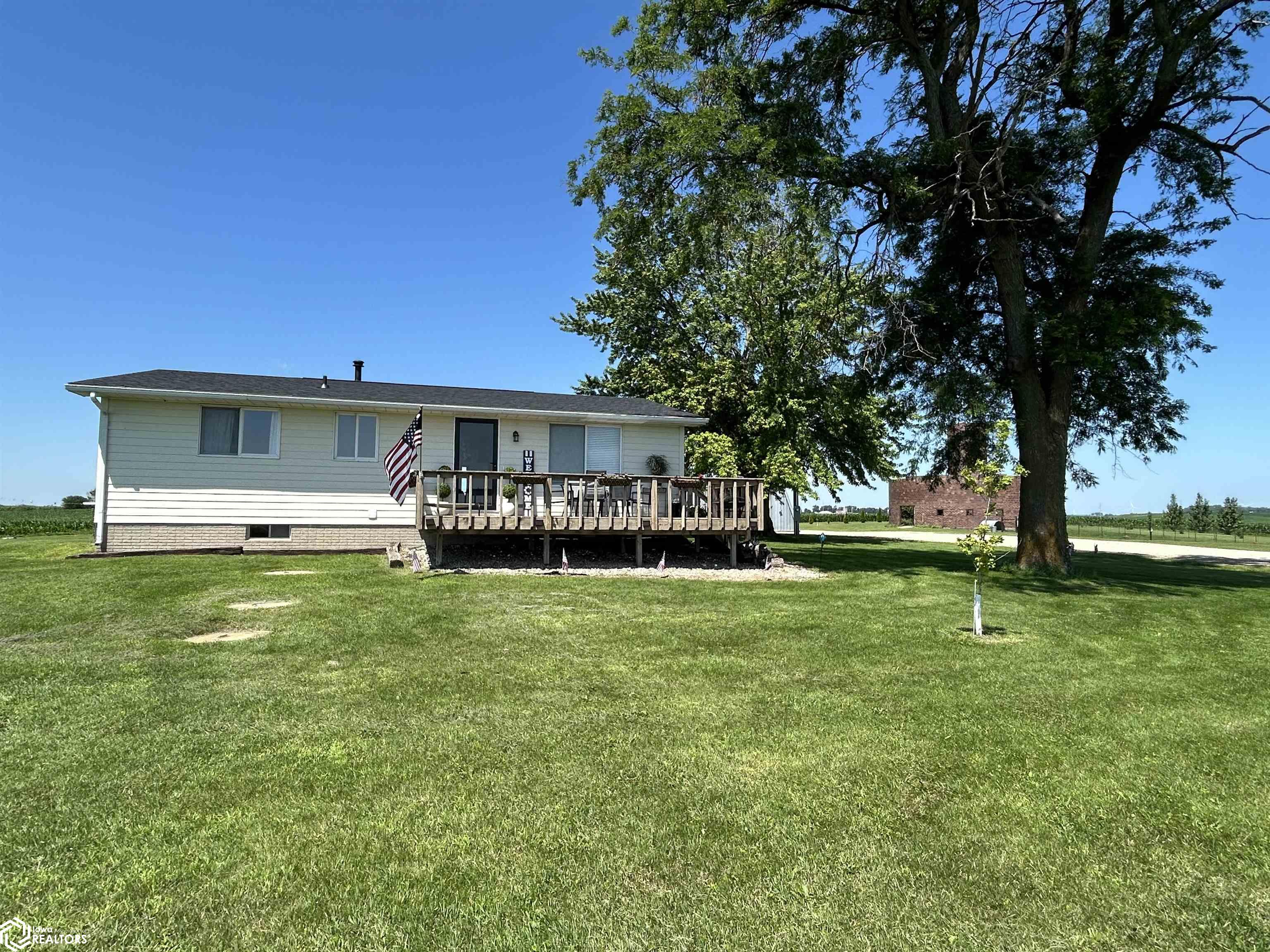 3055 Maple Avenue, Forest City, Iowa image 3