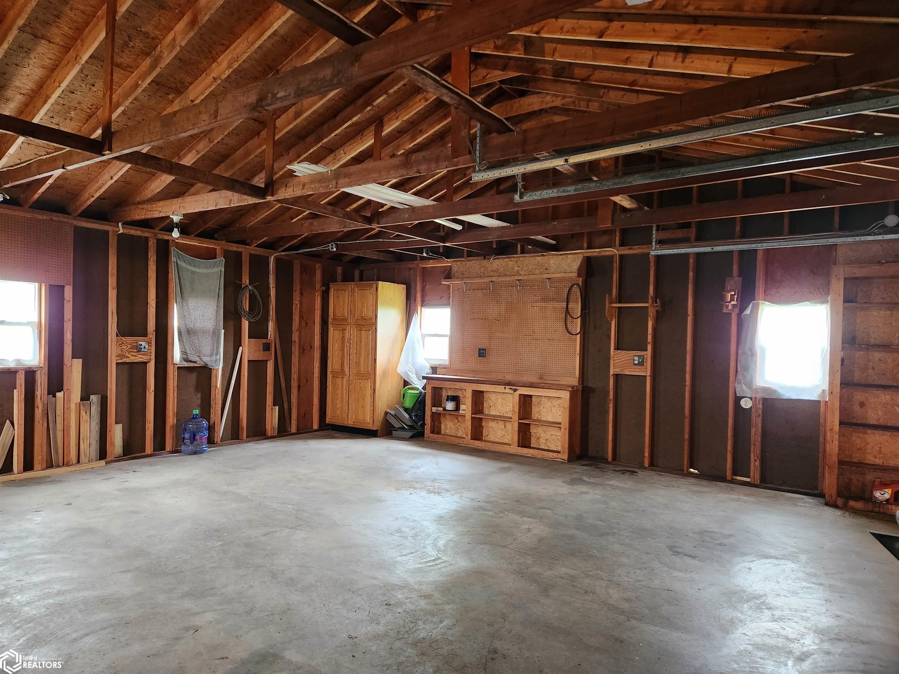 416 Broad Street, Grinnell, Iowa image 35