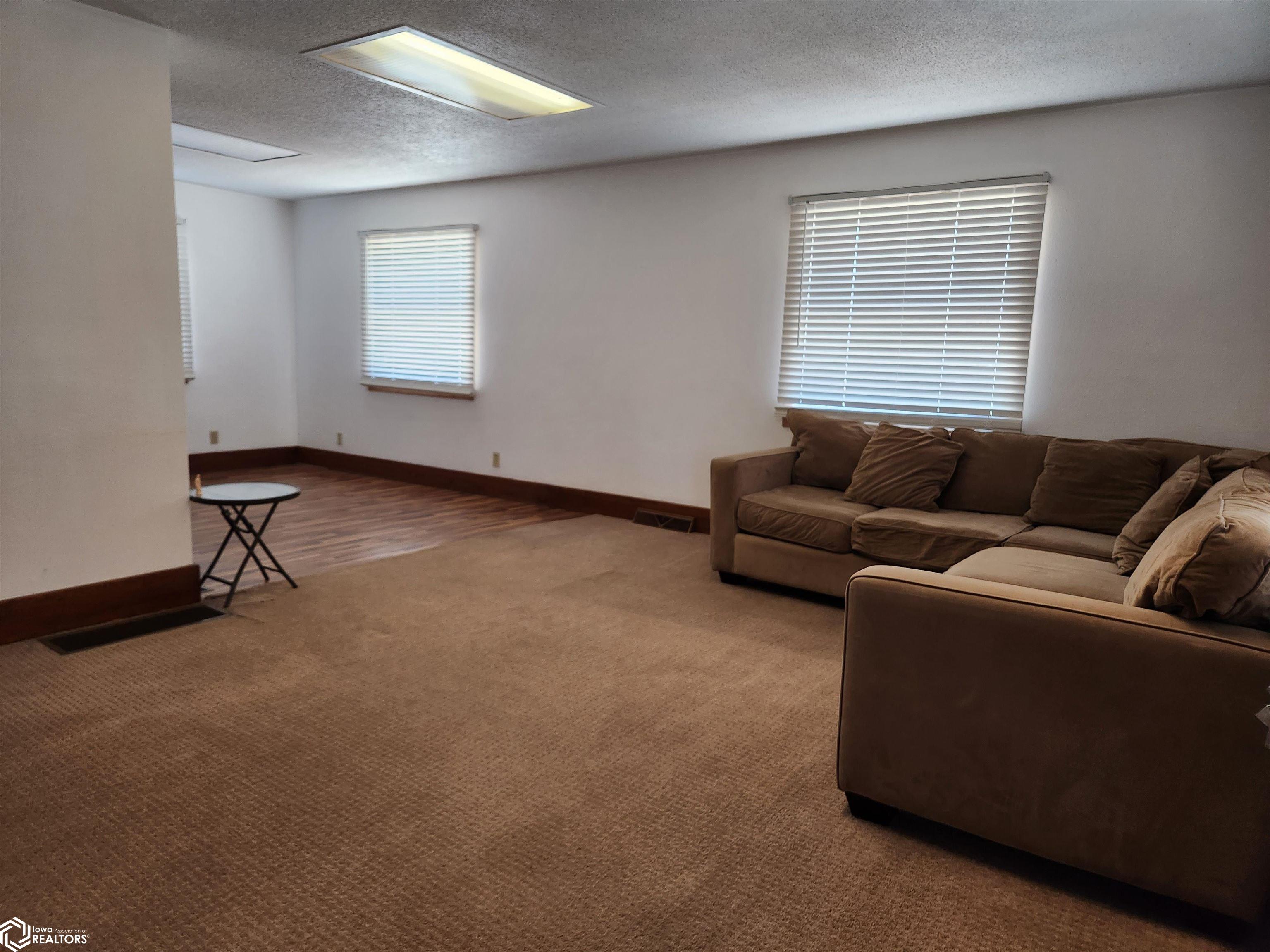 416 Broad Street, Grinnell, Iowa image 10