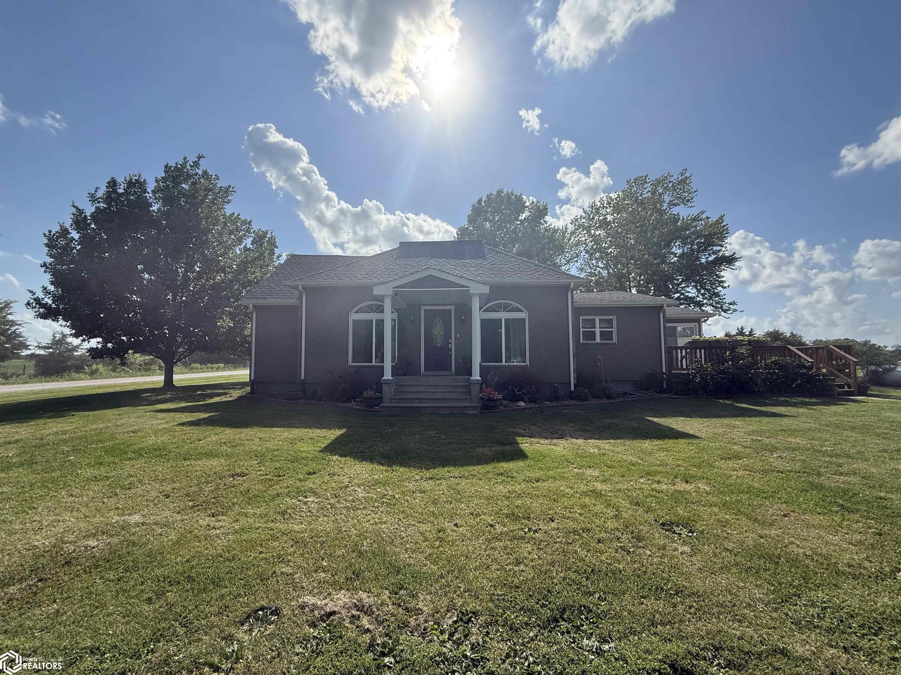 17598 472nd St, Mystic, Iowa image 1