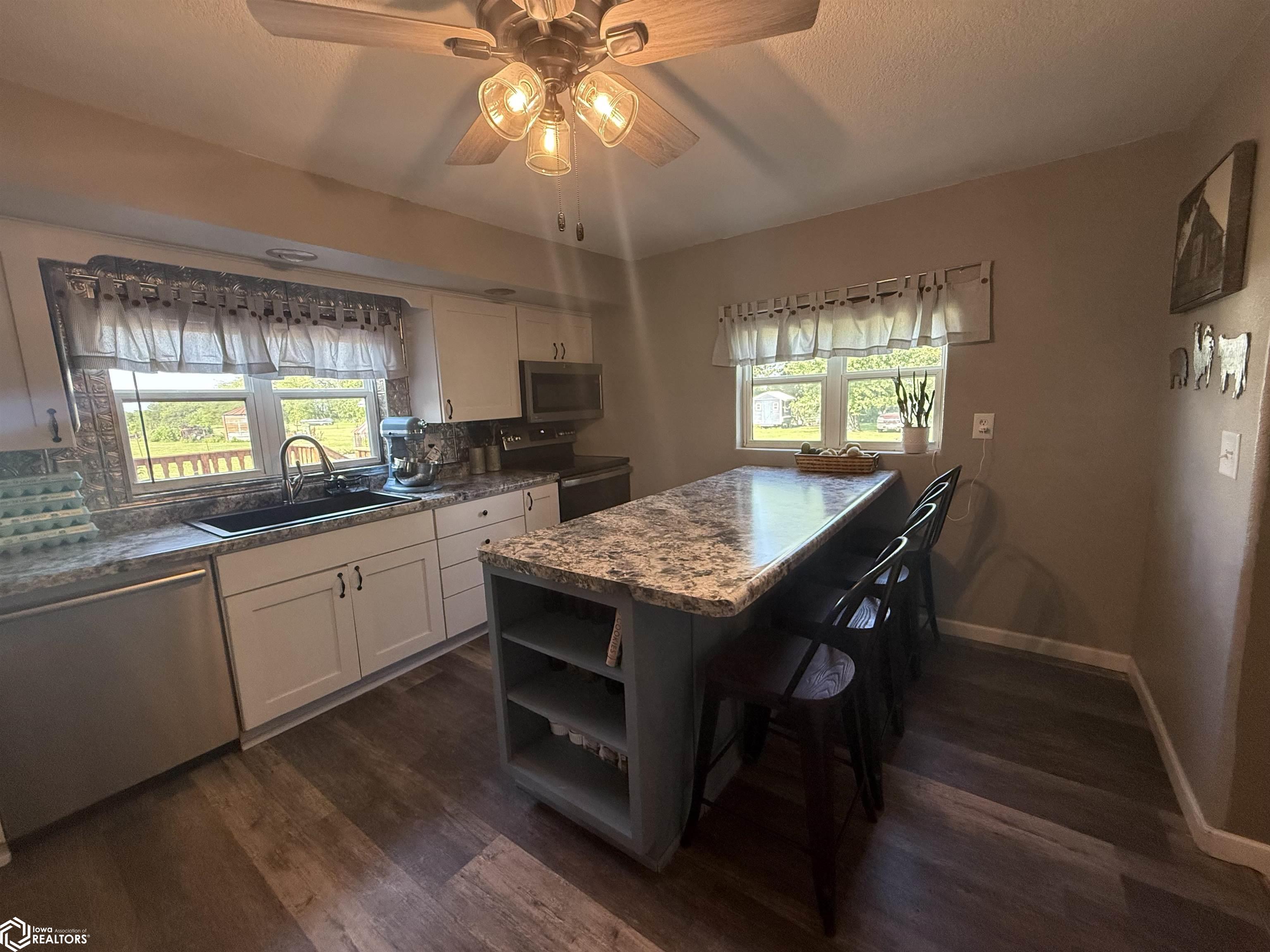 17598 472nd St, Mystic, Iowa image 15