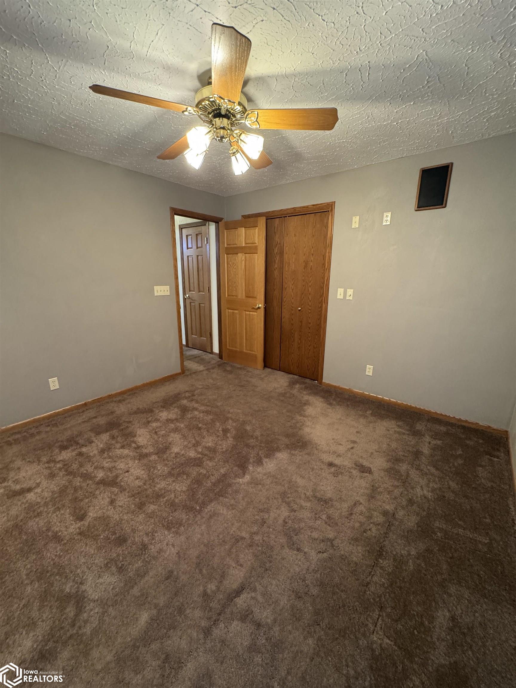 320 E Jackson Street, Sigourney, Iowa image 13