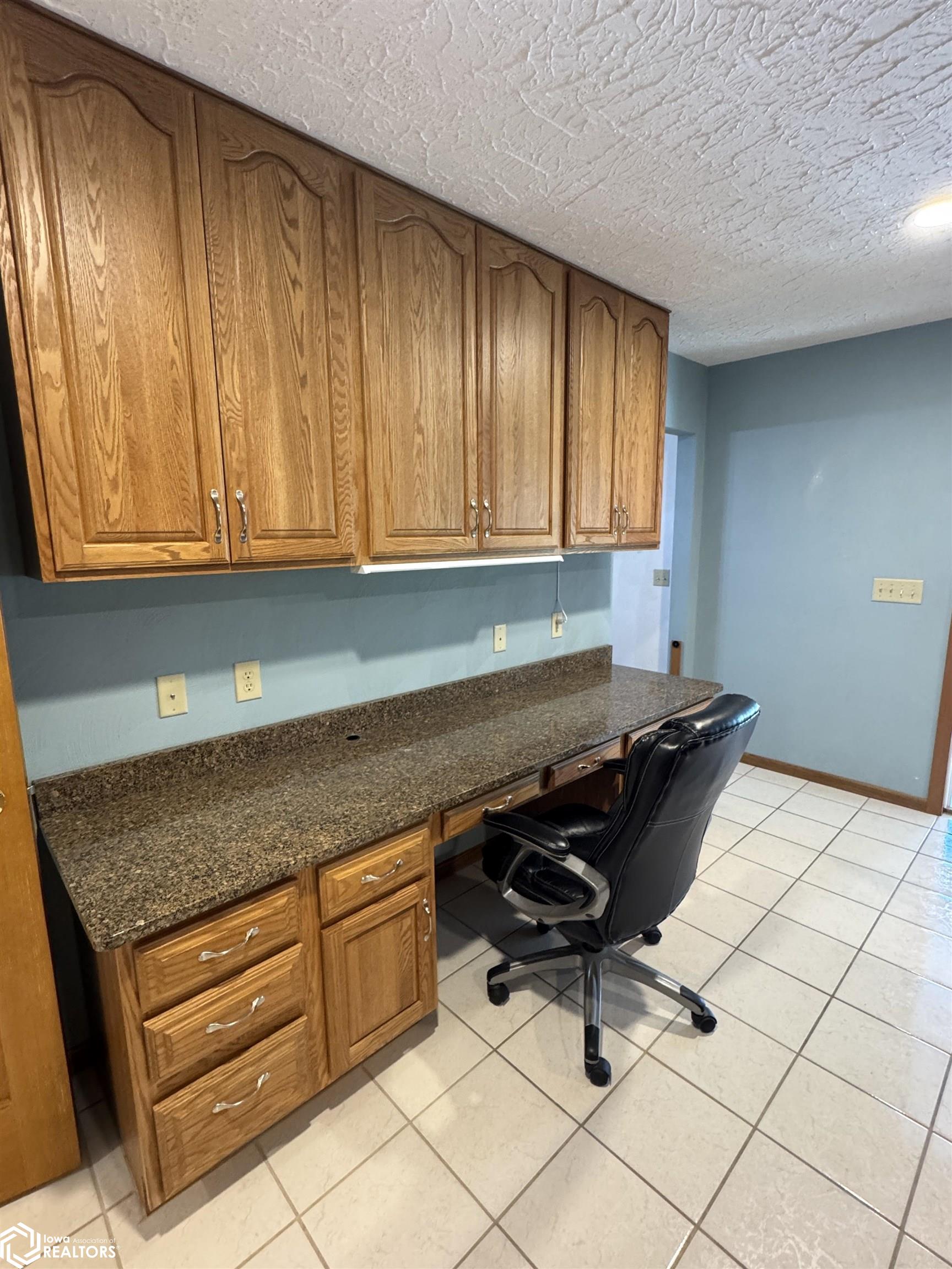 320 E Jackson Street, Sigourney, Iowa image 19