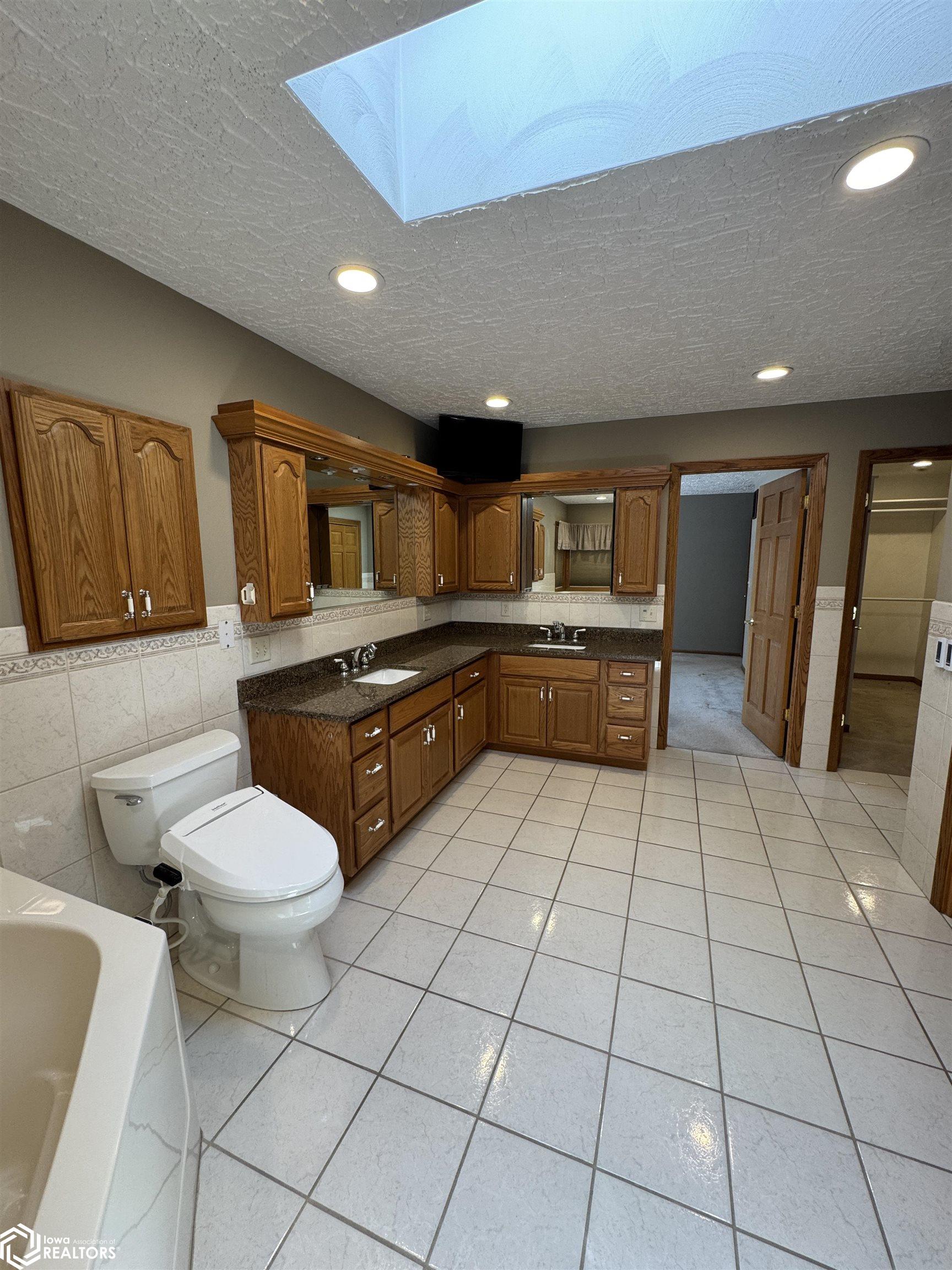 320 E Jackson Street, Sigourney, Iowa image 27