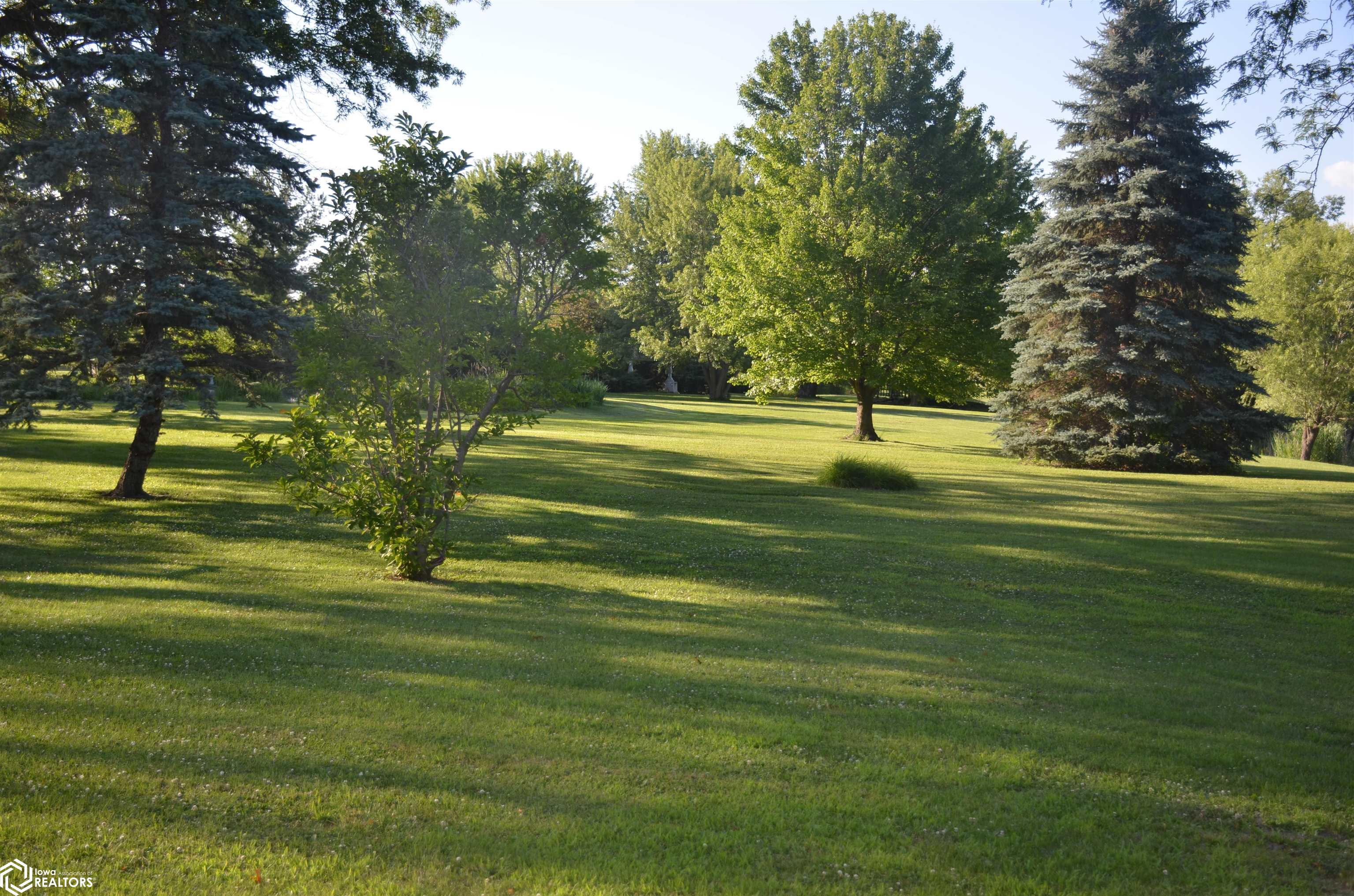 463 E Rochester St, Ottumwa, Iowa image 15