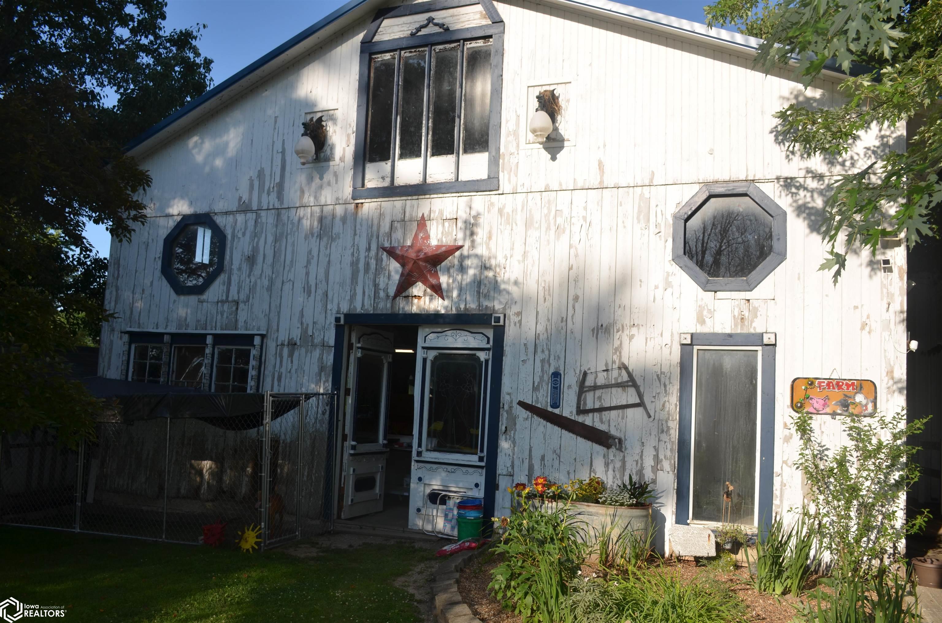 463 E Rochester St, Ottumwa, Iowa image 19