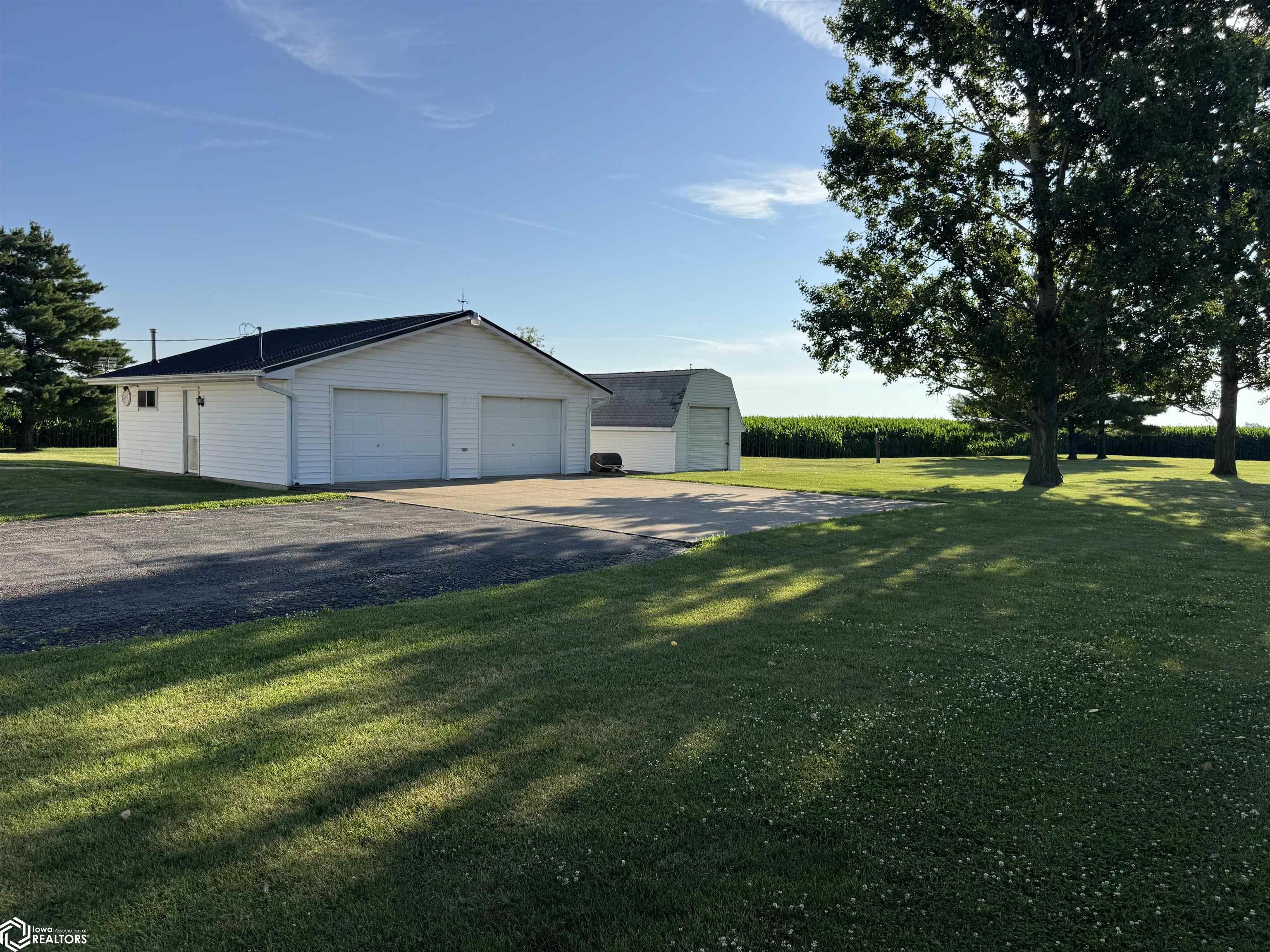 1844 Racine Avenue, Mount Union, Iowa image 9
