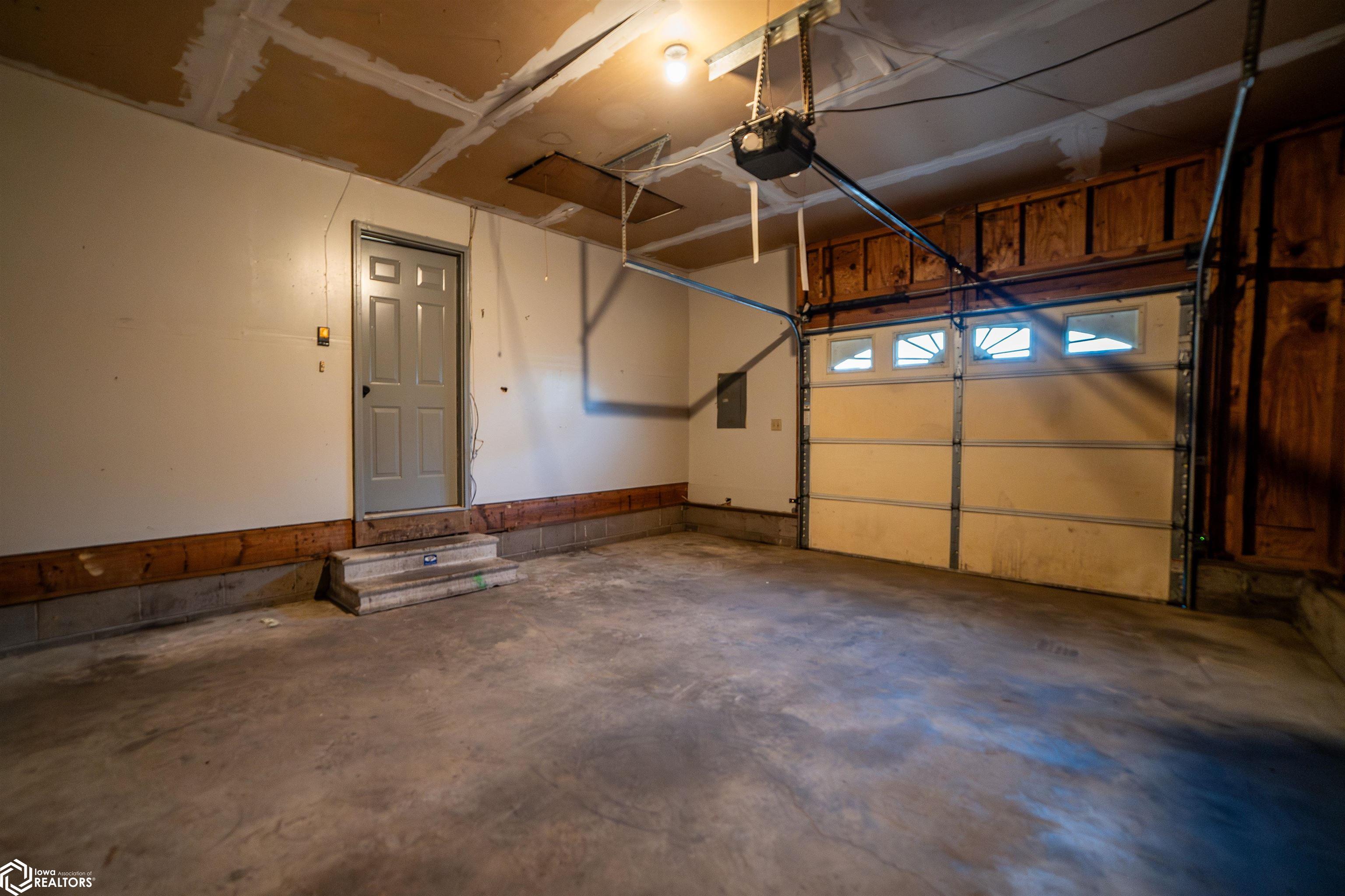 1111 Mabel Street, Oskaloosa, Iowa image 25