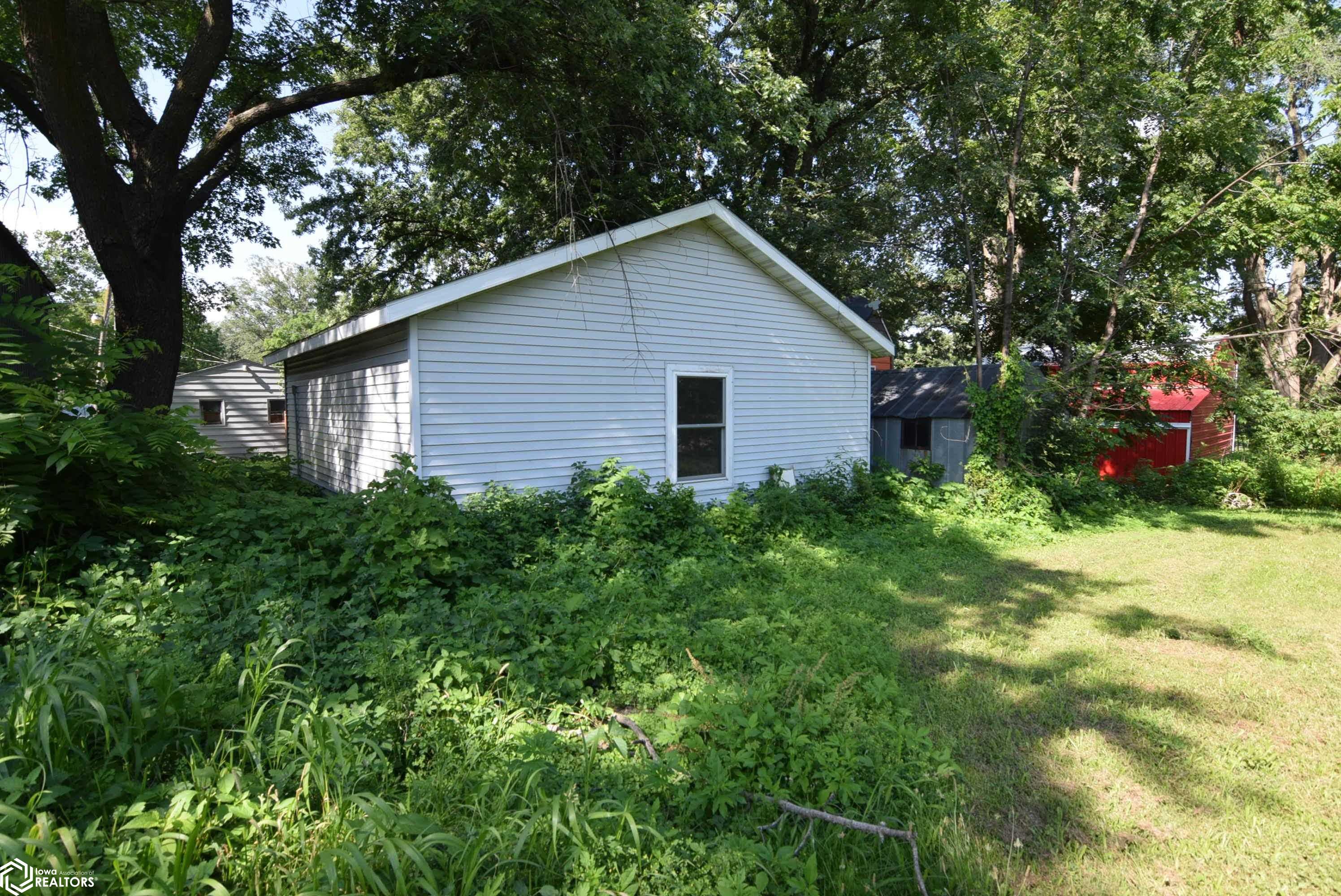 1116 James Street, Webster City, Iowa image 29